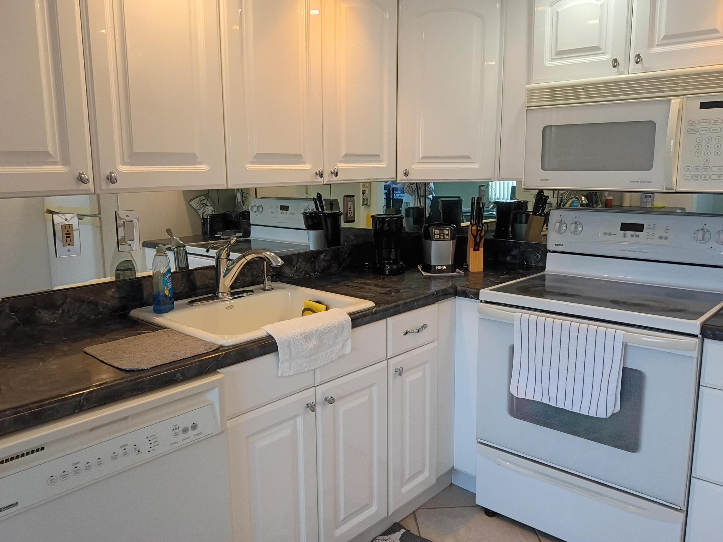 KINGS POINT FLANDERS CONDOS - Residential
