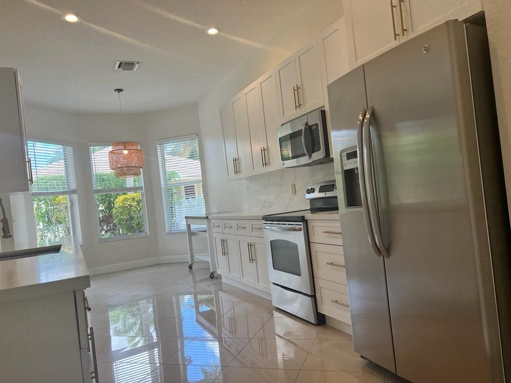 Photo of 1819 Mariners Lane, Weston, FL 33327 (MLS # F10408085)