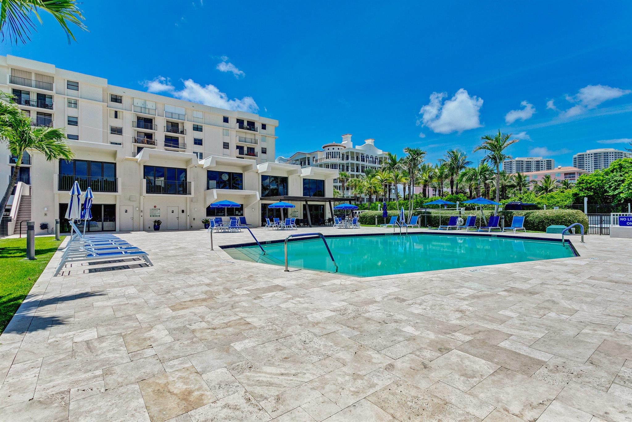 MAYAN TOWERS CONDO II - Residential Lease