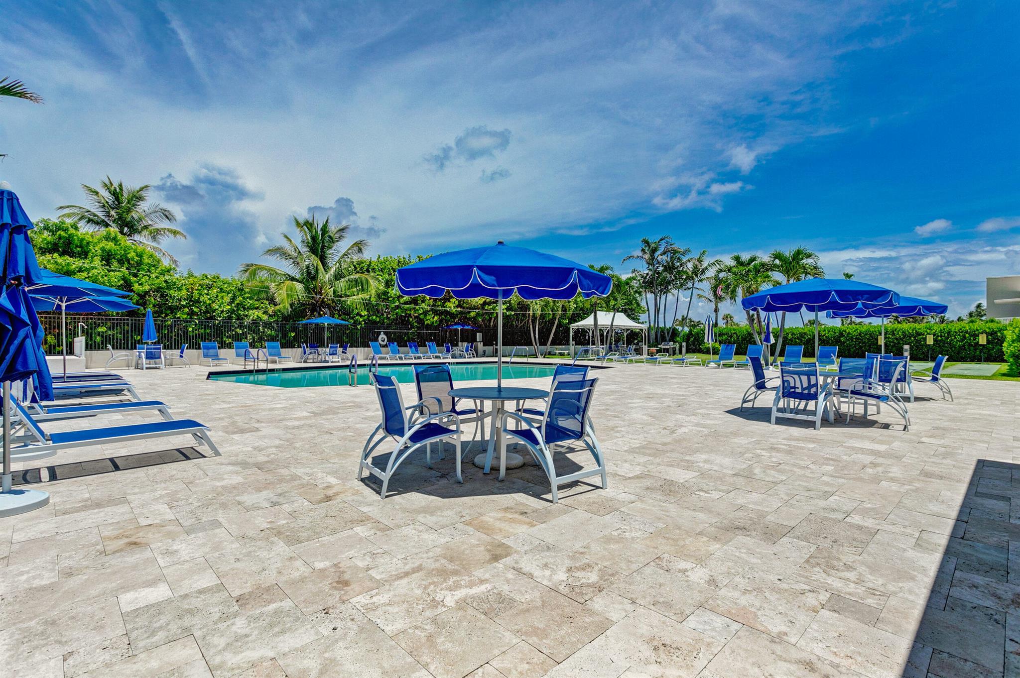 MAYAN TOWERS CONDO II - Residential Lease