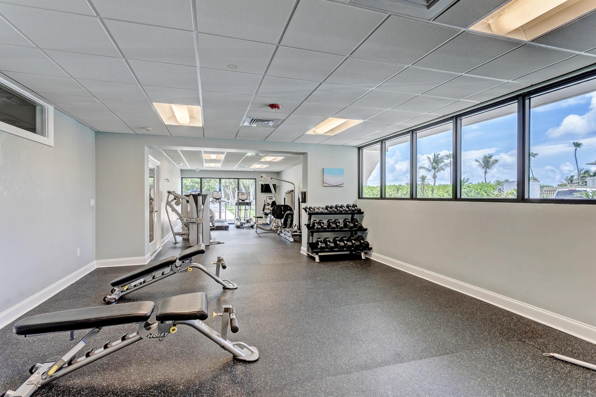 MAYAN TOWERS CONDO II - Residential Lease