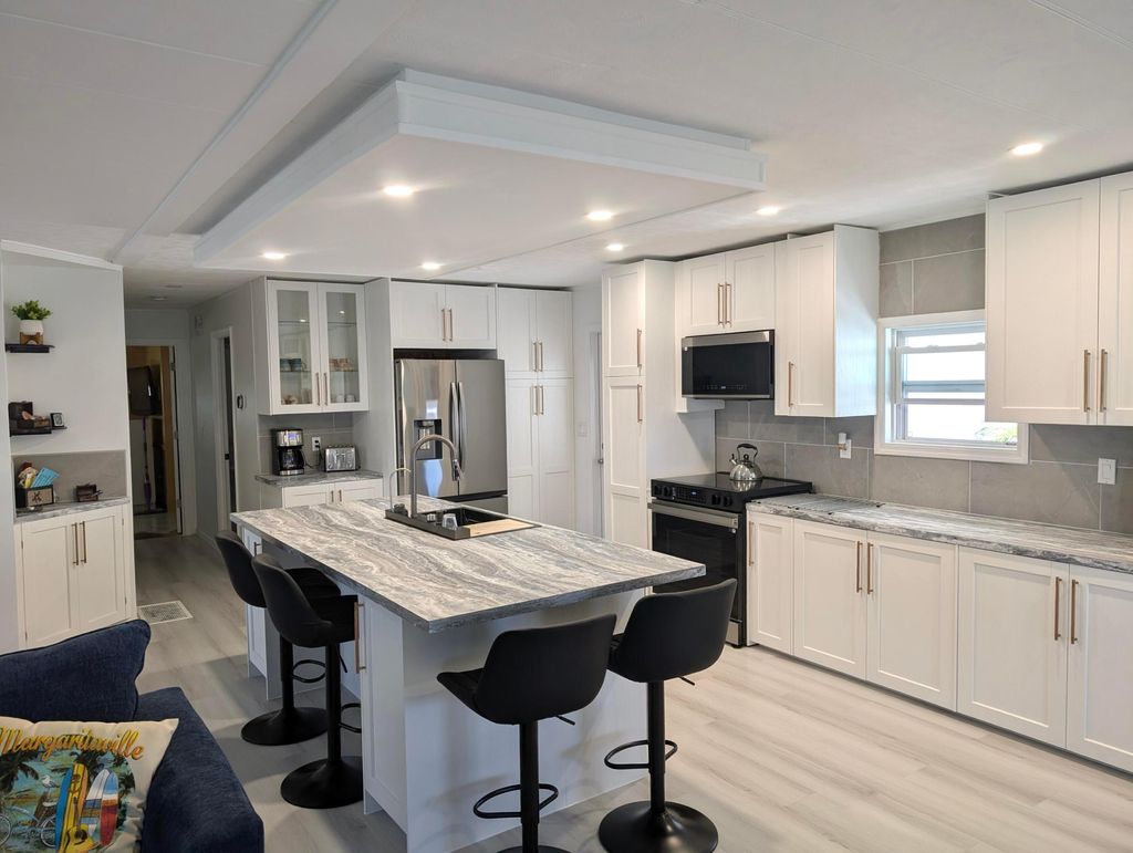 Photo of 37045 Exuma Bay, Boynton Beach, FL 33436 (MLS # R11121853)