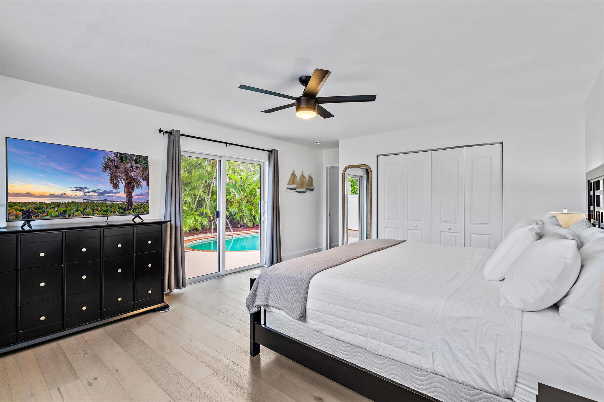 NORTH PALM BEACH VILLAGE - Residential Lease