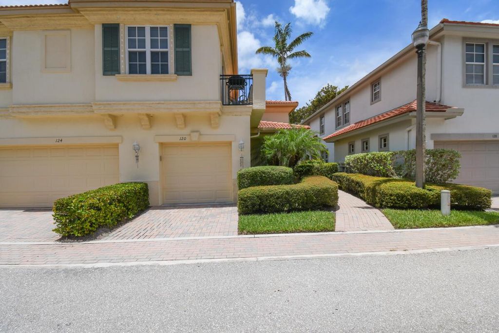 Photo of 120 Evergrene Parkway, Palm Beach Gardens, FL 33410 (MLS # R11096701)