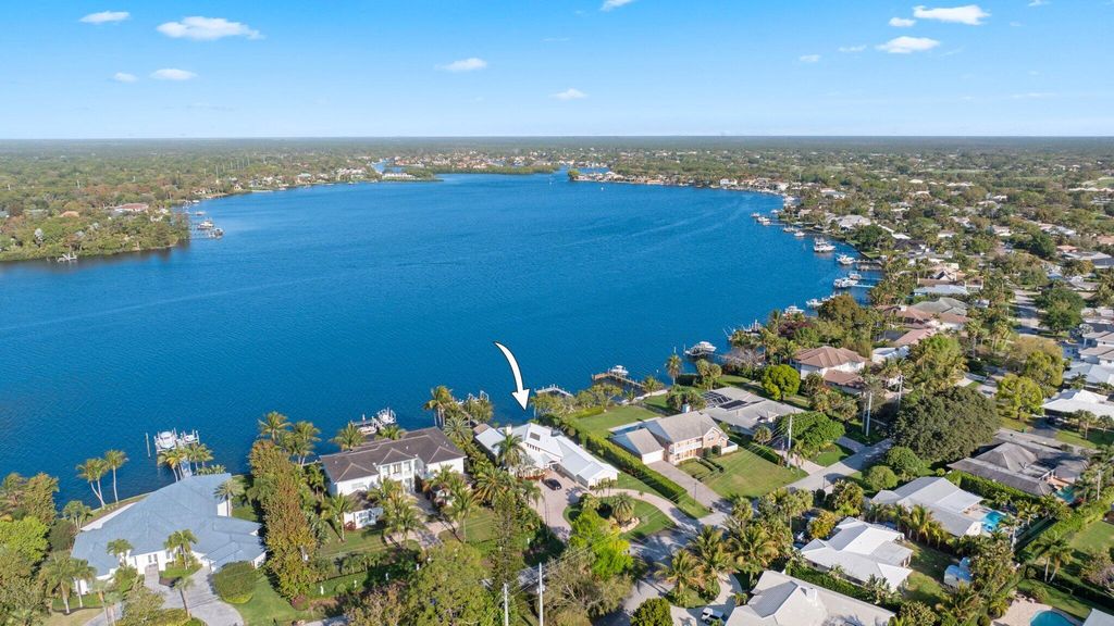 Photo of 163 River Drive, Tequesta, FL 33469 (MLS # B26031098)
