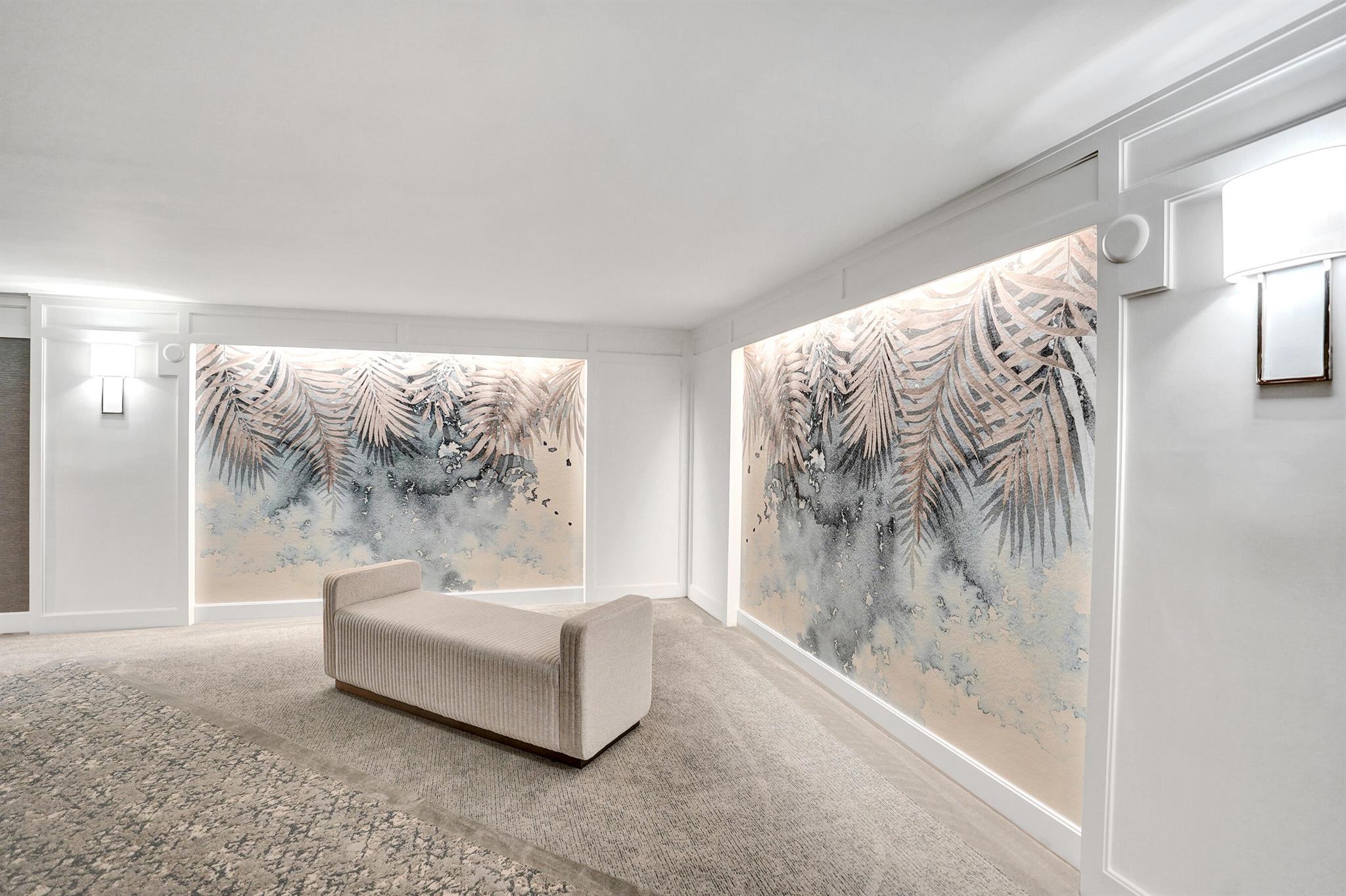 BARCLAY CONDO - Residential