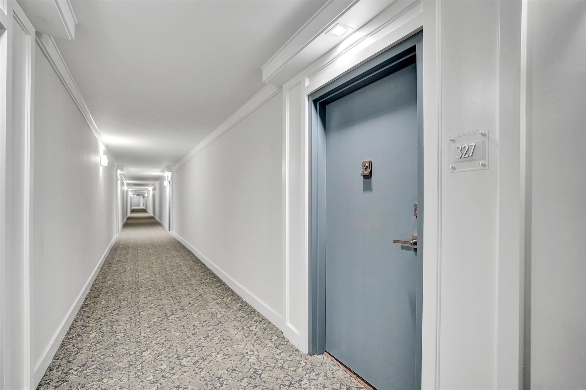 BARCLAY CONDO - Residential