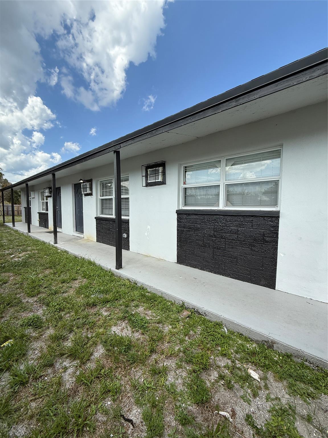 These meticulously updated units boast updated kitchens appointed with sleek cabinetry and a beautiful backsplash. Each unit has a full bathroom, which have been updated as well. Freshly painted in neutral color pallets to compliment any decor and located in beautiful Riviera Beach, close to shopping, dining, schools and all the diverse amenities Riviera Beach has to offer! Bring your toothbrush and furnishings to one of two lovely 2 bedroom/1 bathroom units and enjoy.