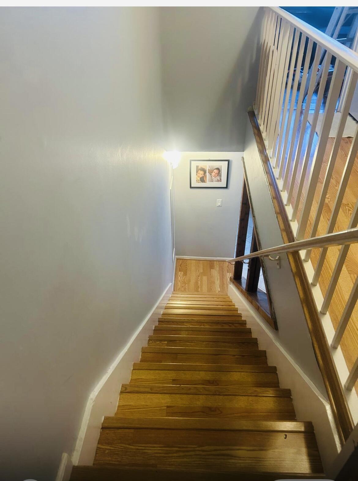 ROYAL VILLAGE TOWNHOUSES COND - Residential Lease