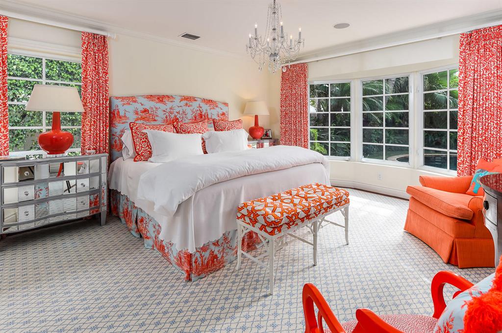 Via Vizcaya - Residential