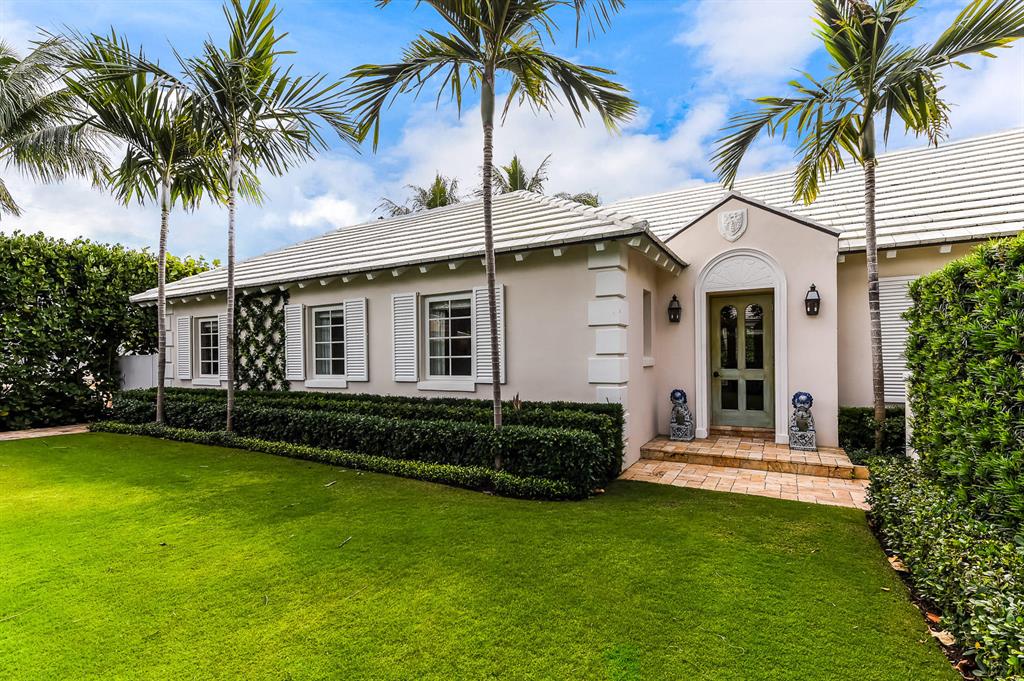 Via Vizcaya - Residential