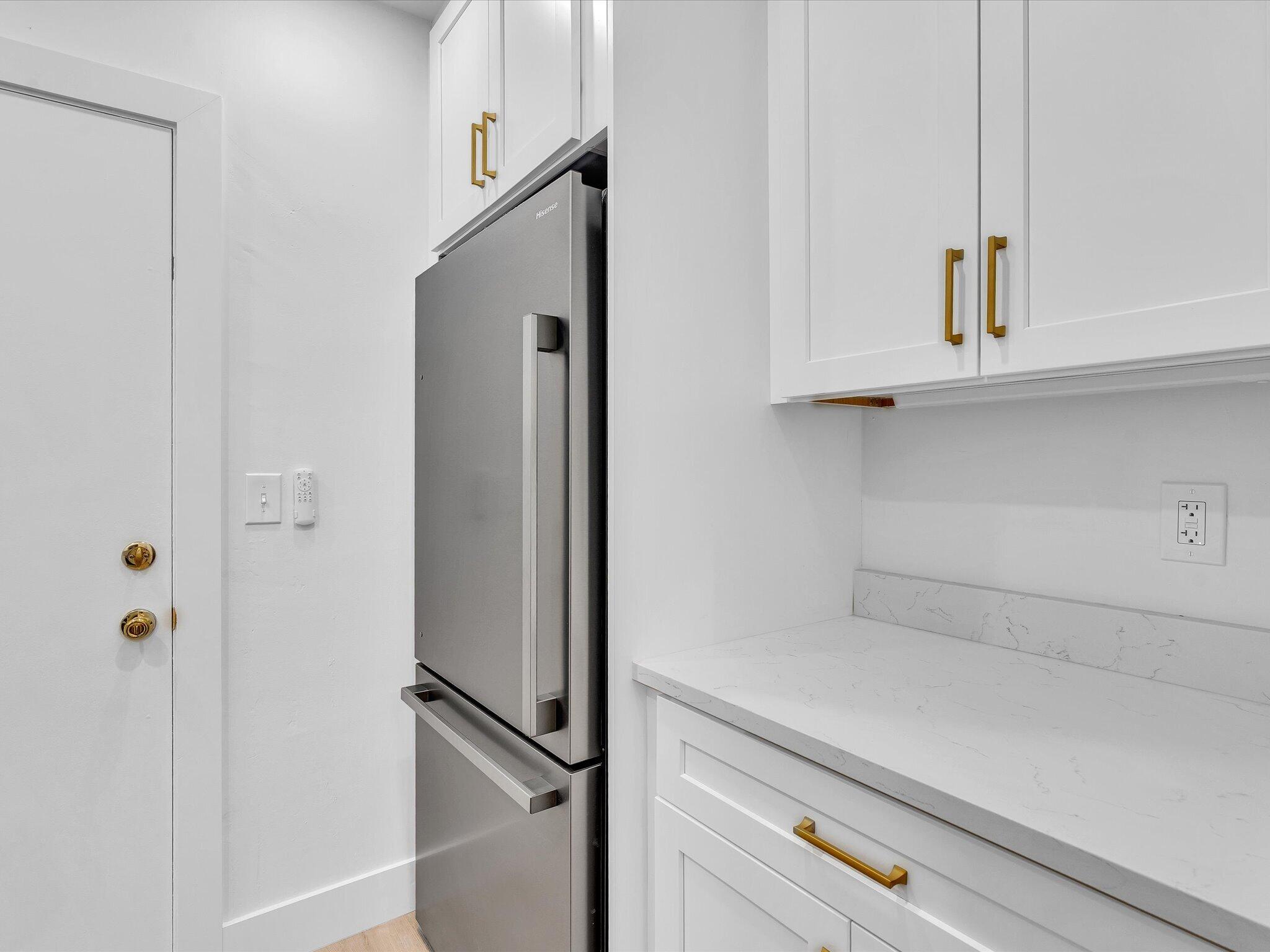 VIRGINIAN APARTMENTS - Residential