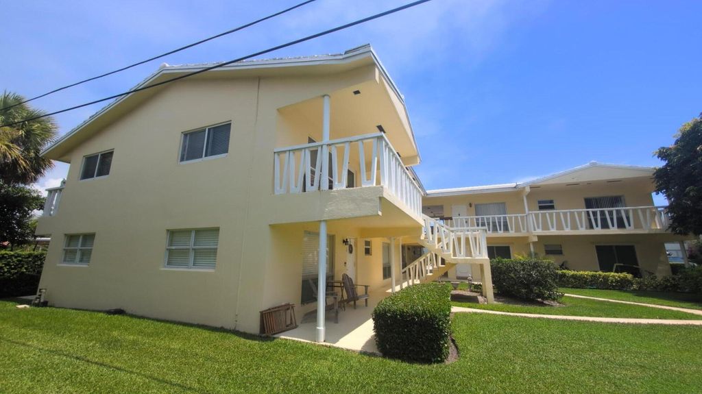 Photo of 2755 NE 28th Avenue #F1, Lighthouse Point, FL 33064 (MLS # B26047439)