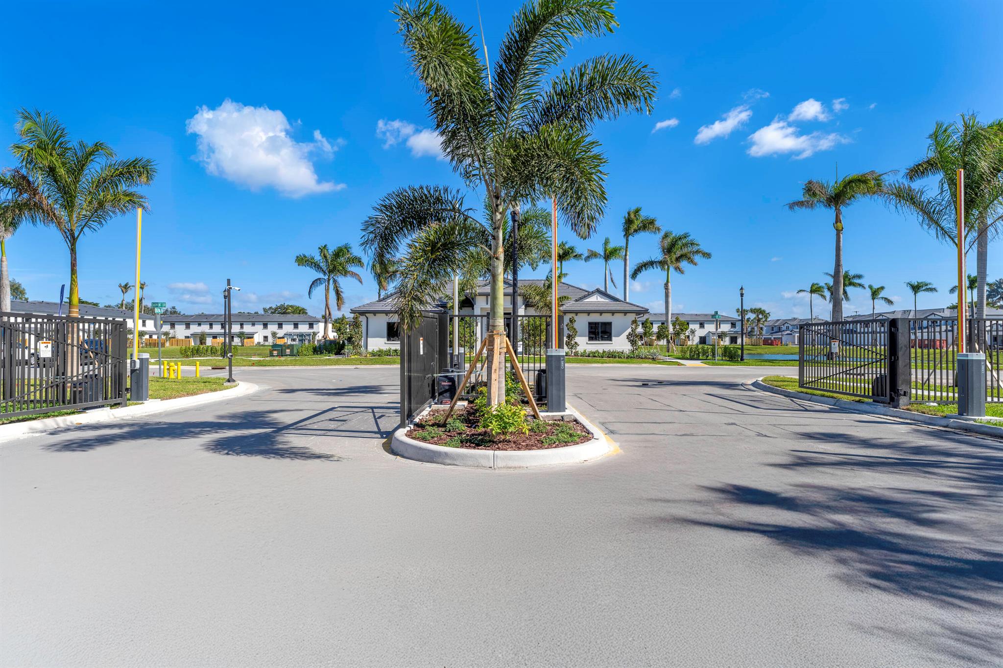3024 Green Palm Court