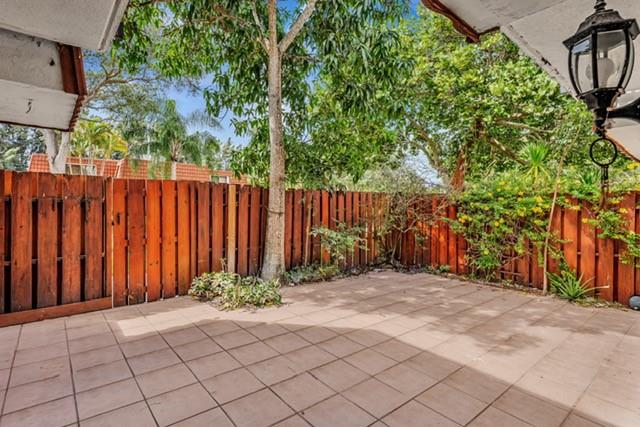 Spanish Wells Condo 02 - Residential Lease