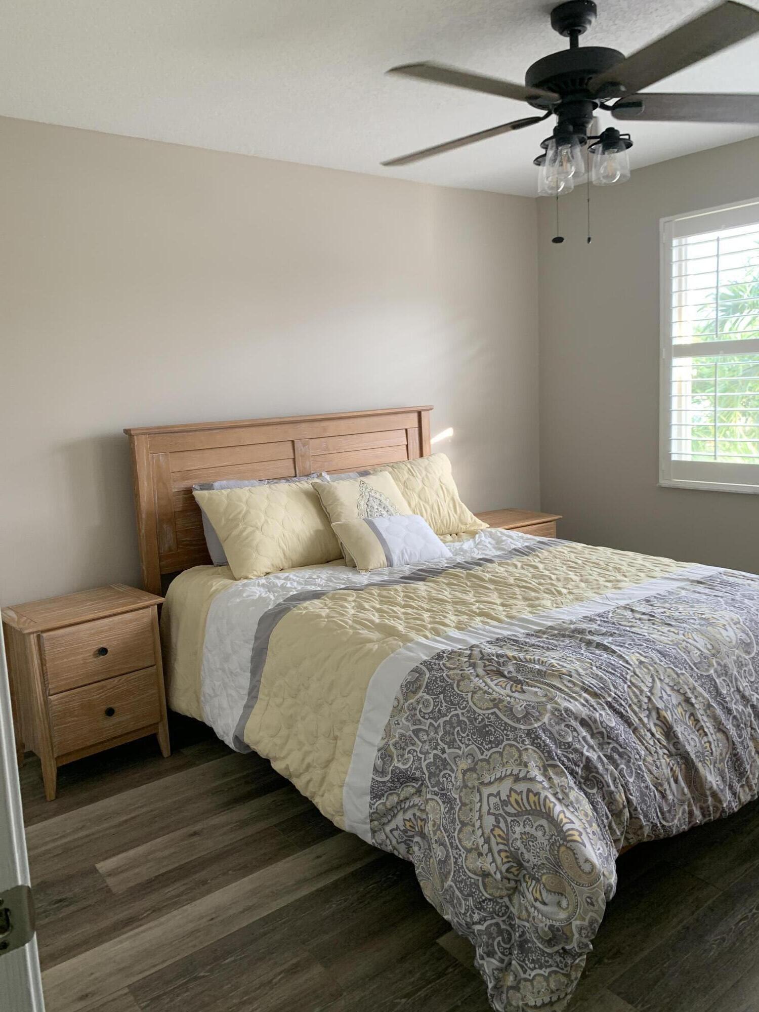 WELLINGTONS EDGE PAR 78 PH 2 - Residential Lease