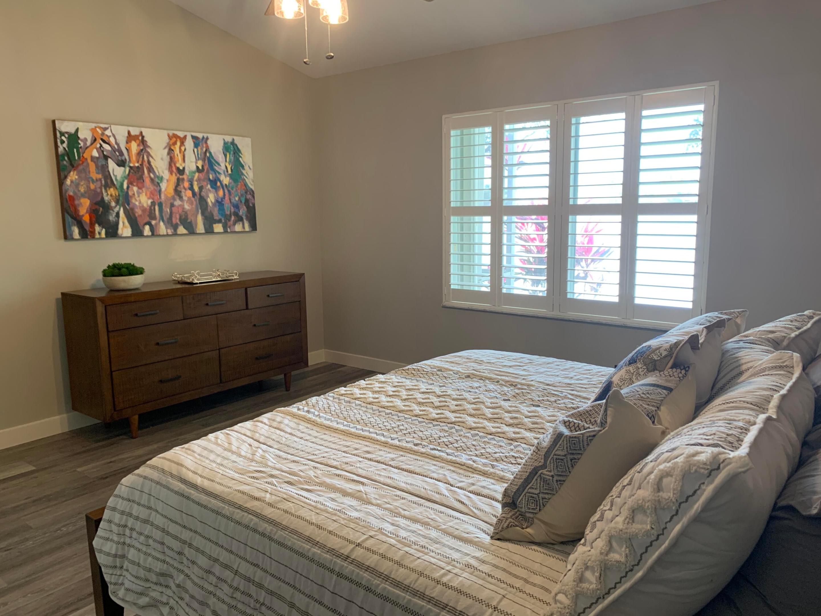 WELLINGTONS EDGE PAR 78 PH 2 - Residential Lease