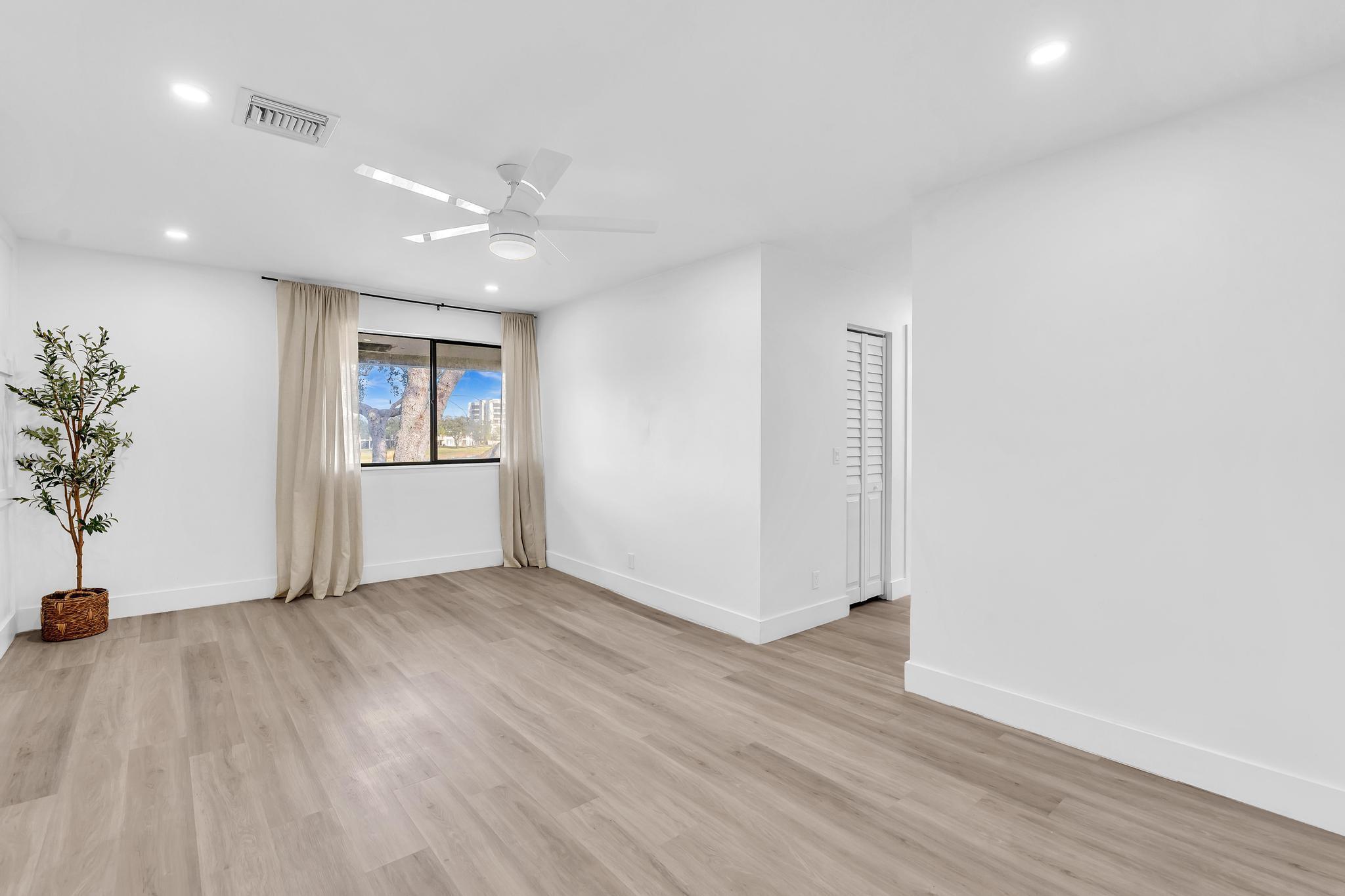 FAIRWAY VILLAGE - Residential