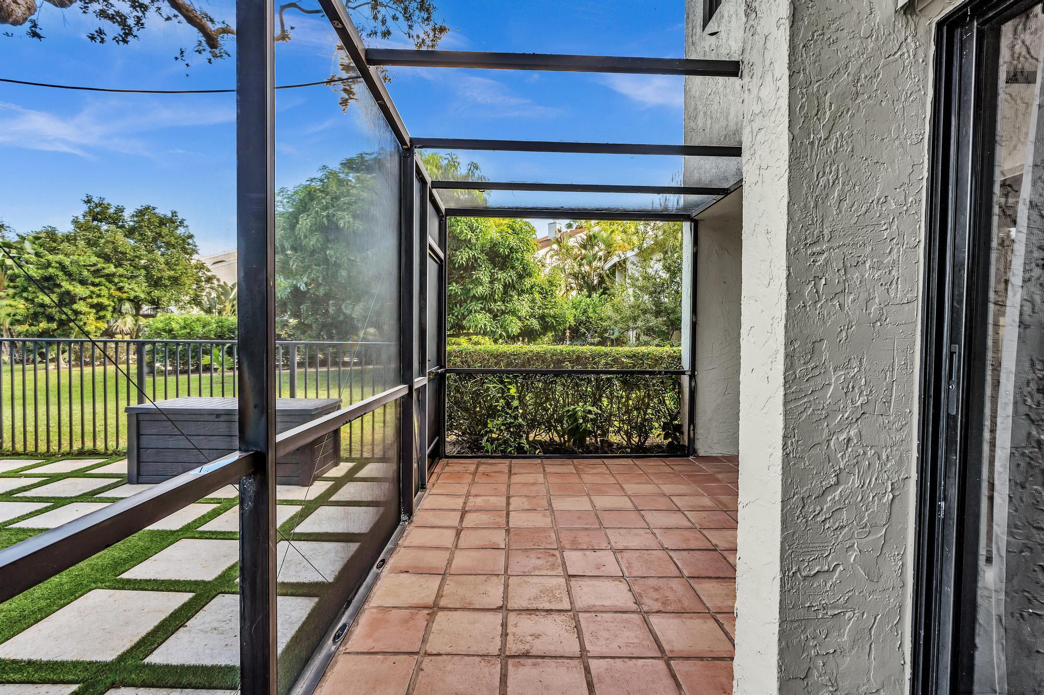 FAIRWAY VILLAGE - Residential