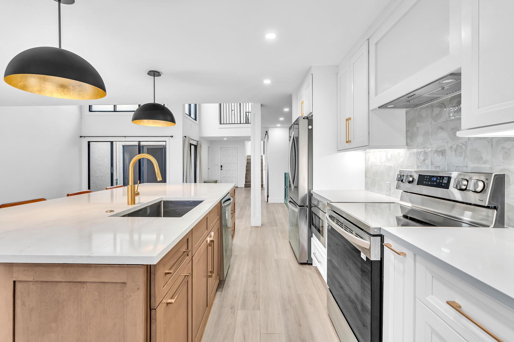 FAIRWAY VILLAGE - Residential