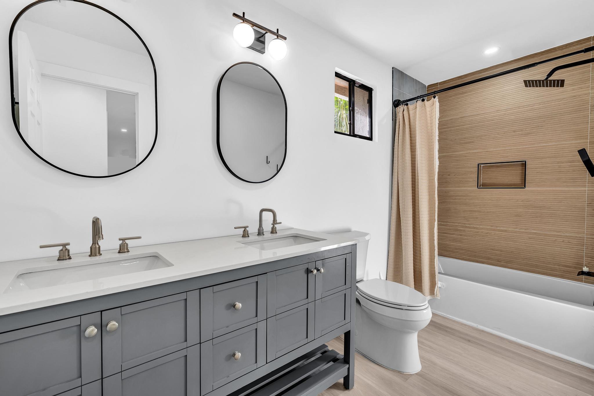 FAIRWAY VILLAGE - Residential