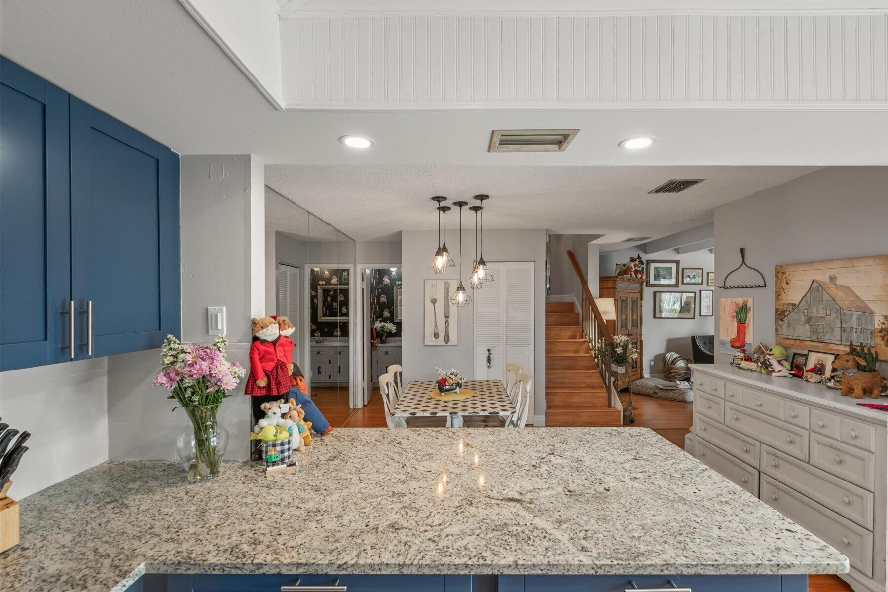 FRENCH QUARTER 2 - Residential