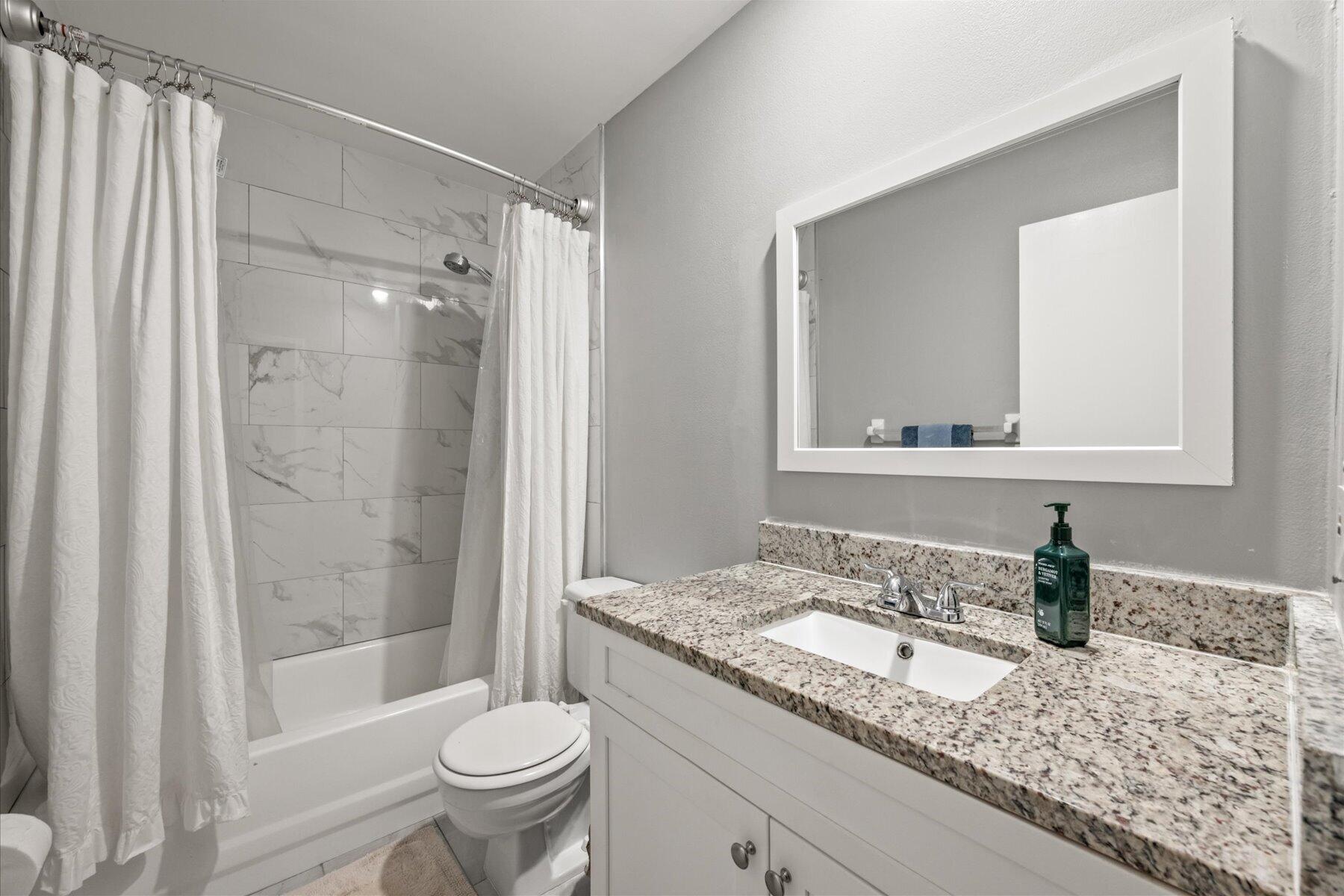 FRENCH QUARTER 2 - Residential