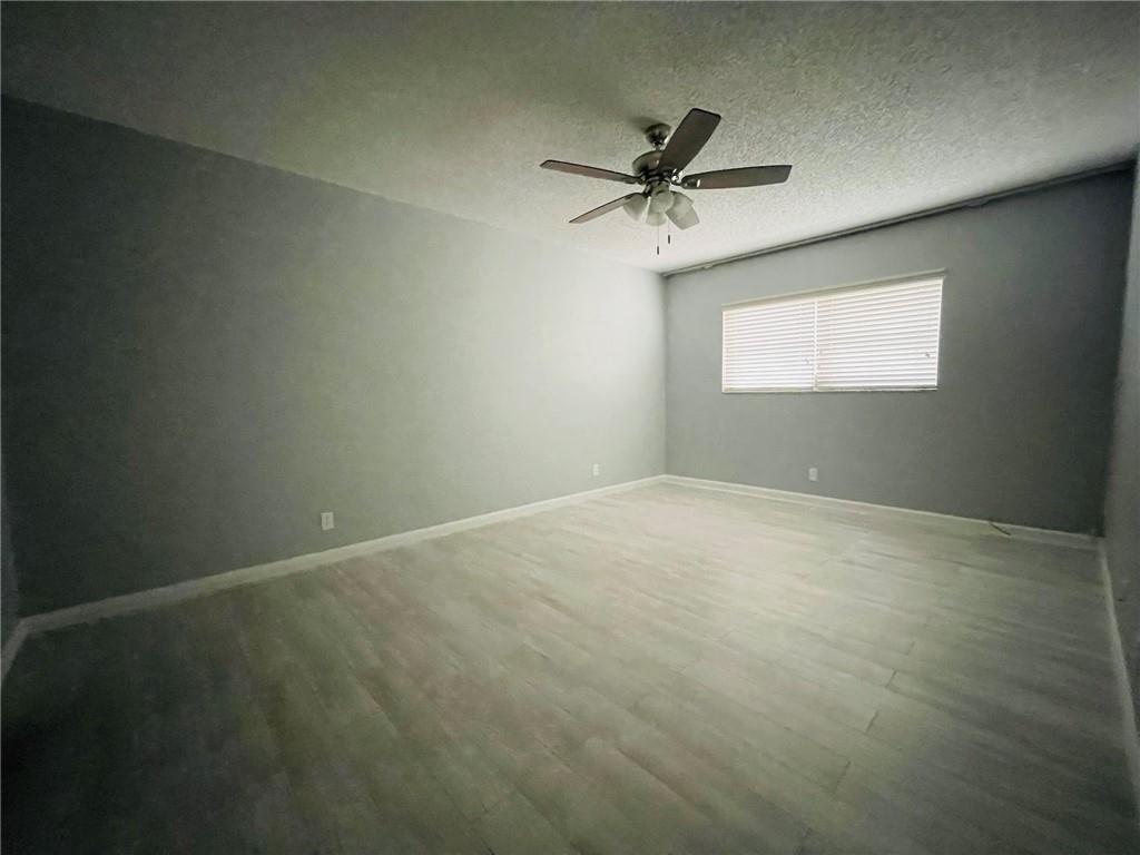 ORIOLE GOLF & TENNIIS 2 - Residential Lease