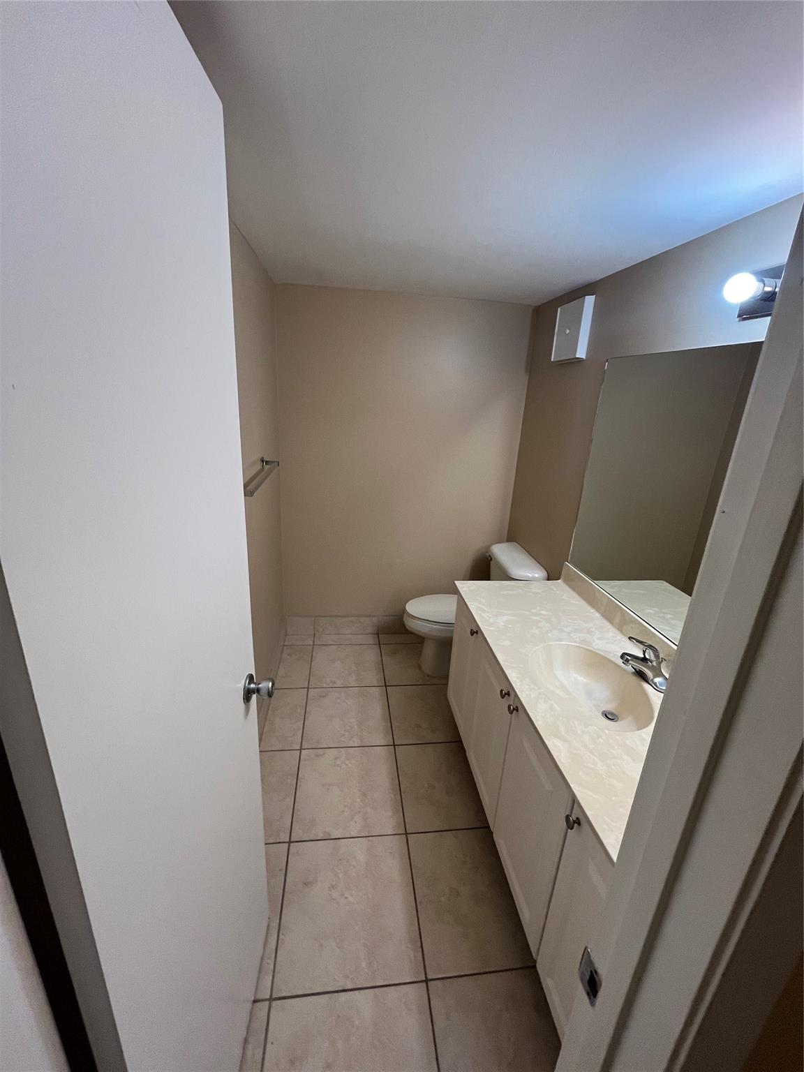 BELASERA AT PINE ISLAND C - Residential Lease
