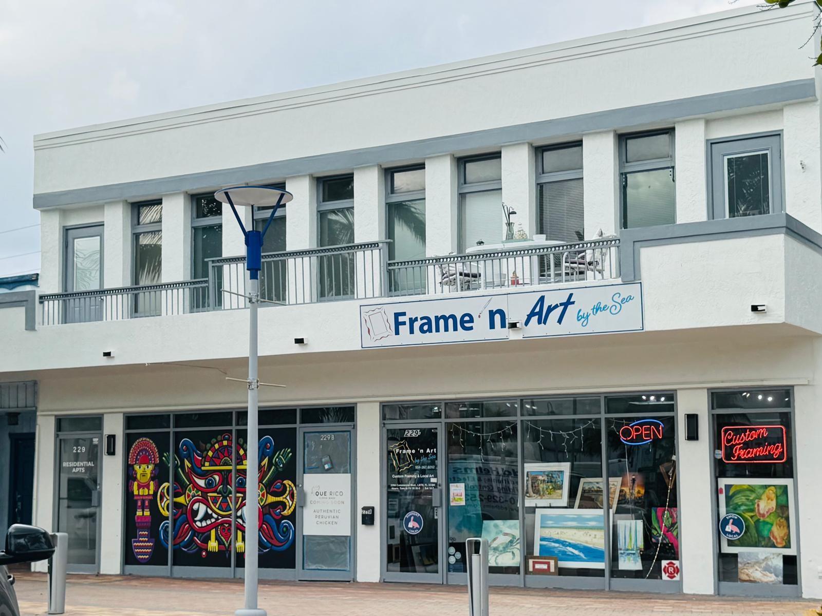 Beautiful, modern, spacious, bright, fully equipped. One bedroom / one Bathroom apartment on the very well-known Commercial Boulevard / A1A; waking distance to: the beach, restaurants, entertainment, boutiques, grocery stores, pharmacies, bakeries, banks, Aruba Restaurant.