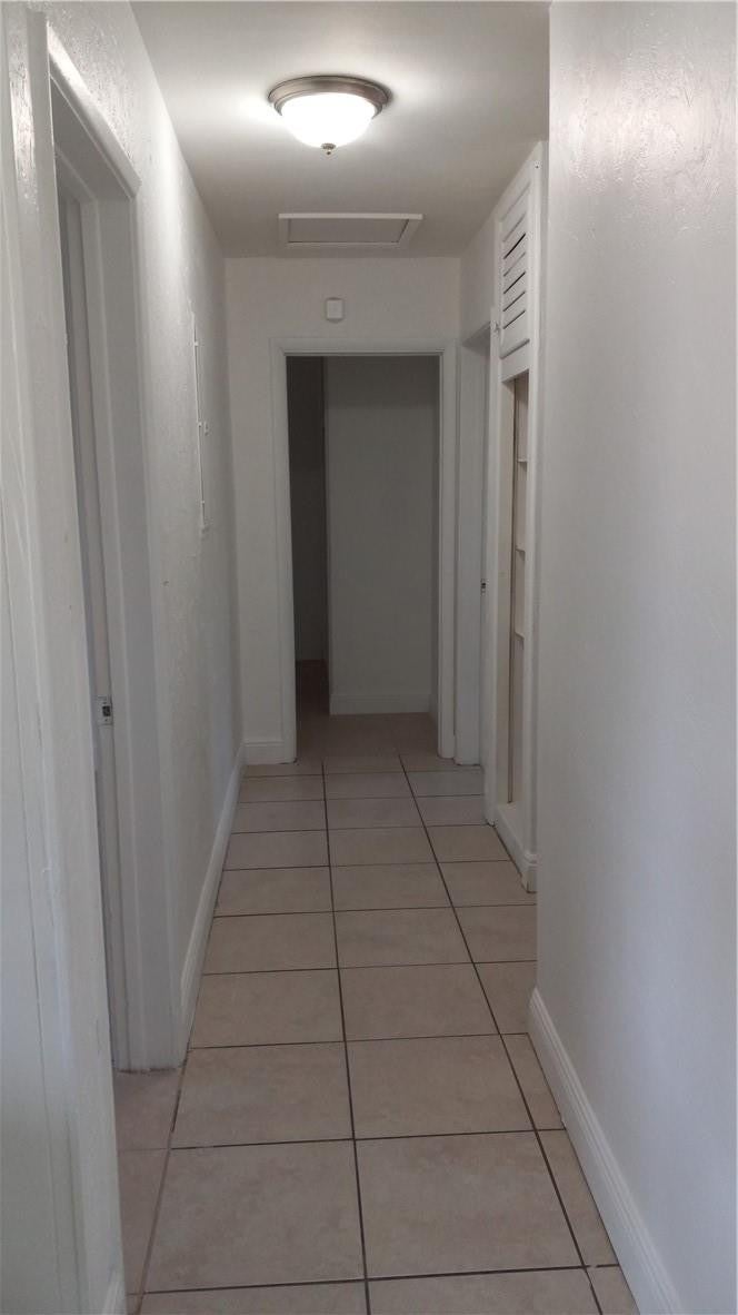 330 NW 38TH Street