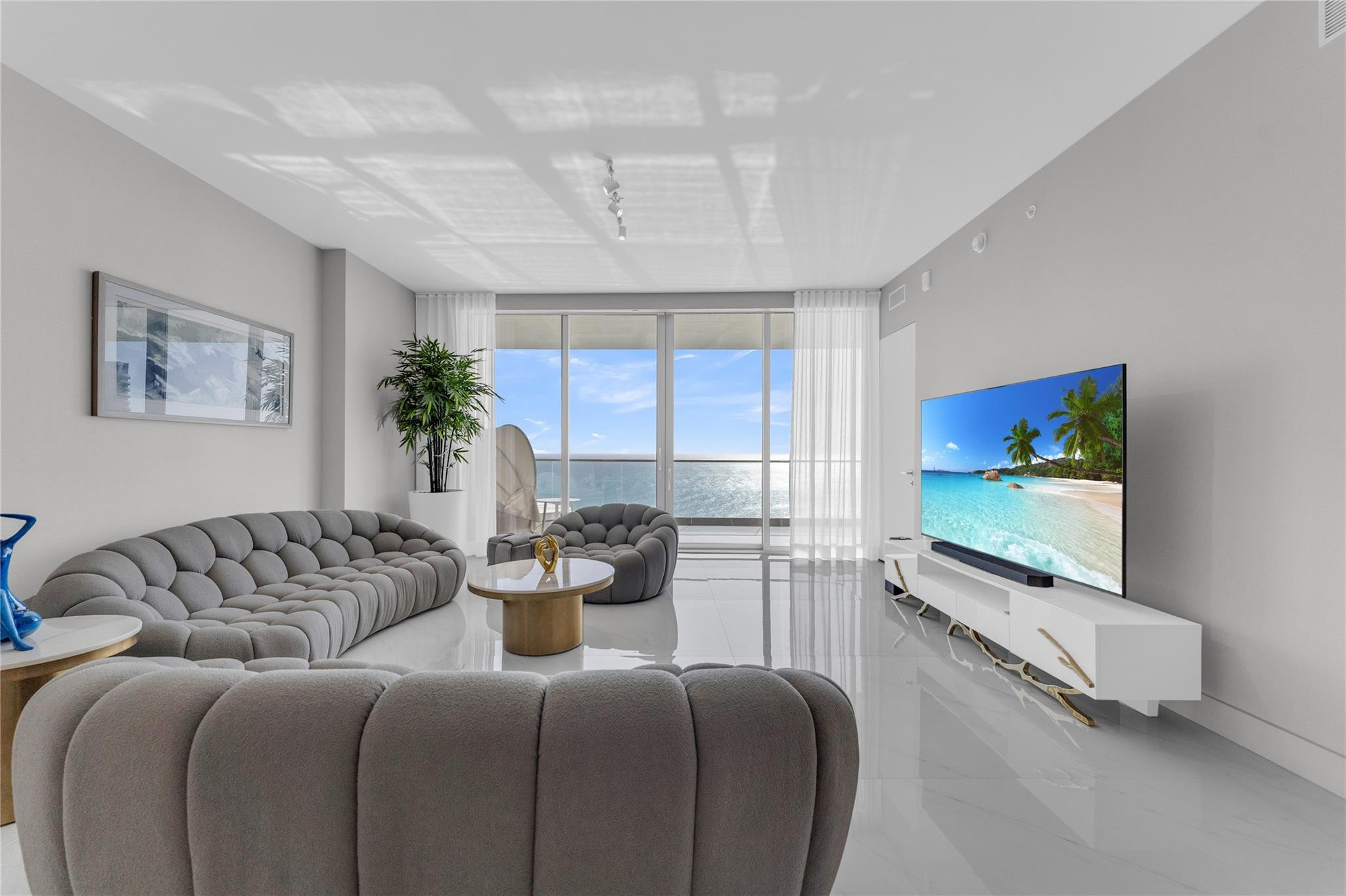 Armani Casa - Residential