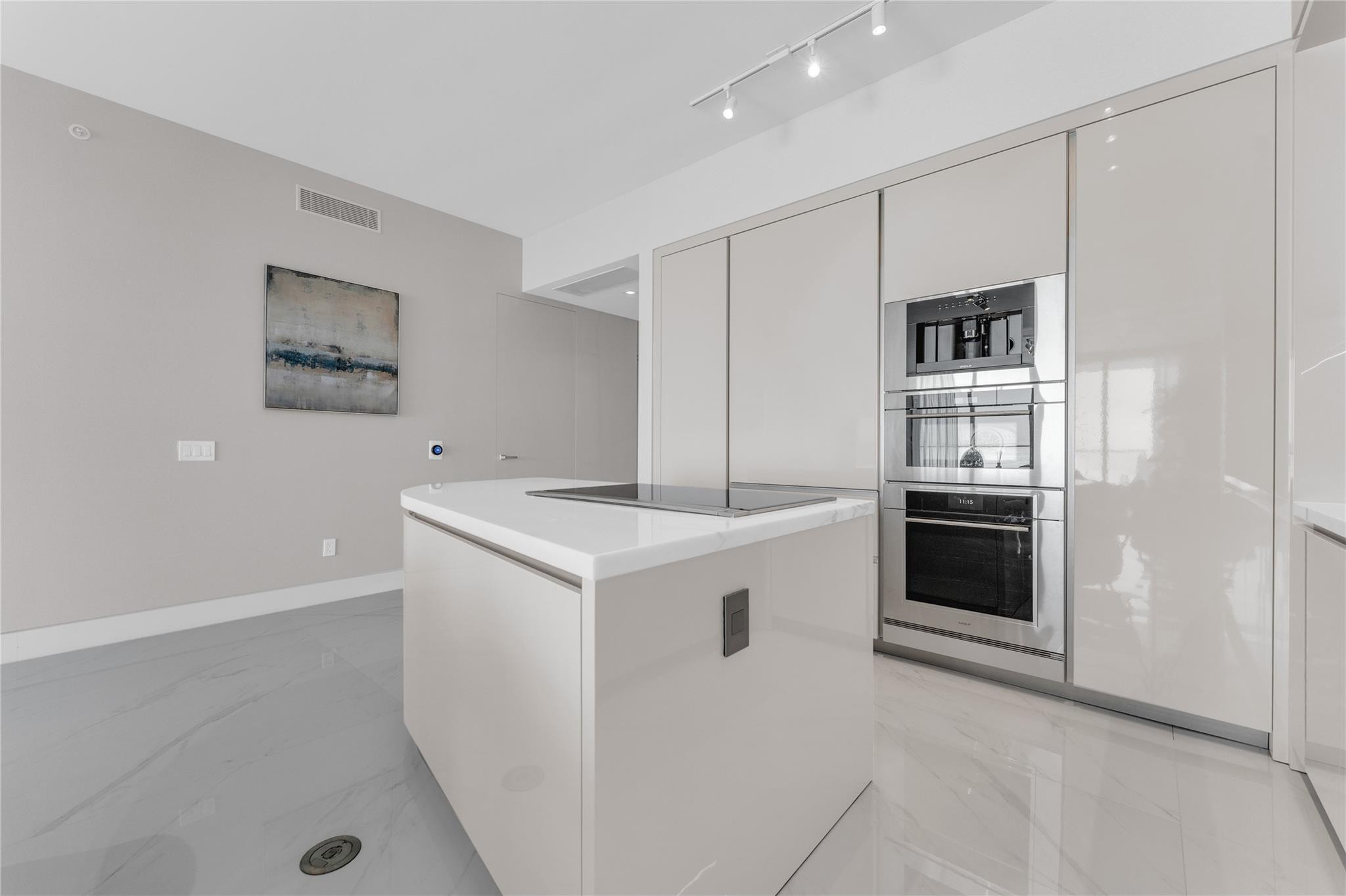 18975 Collins Avenue 4603