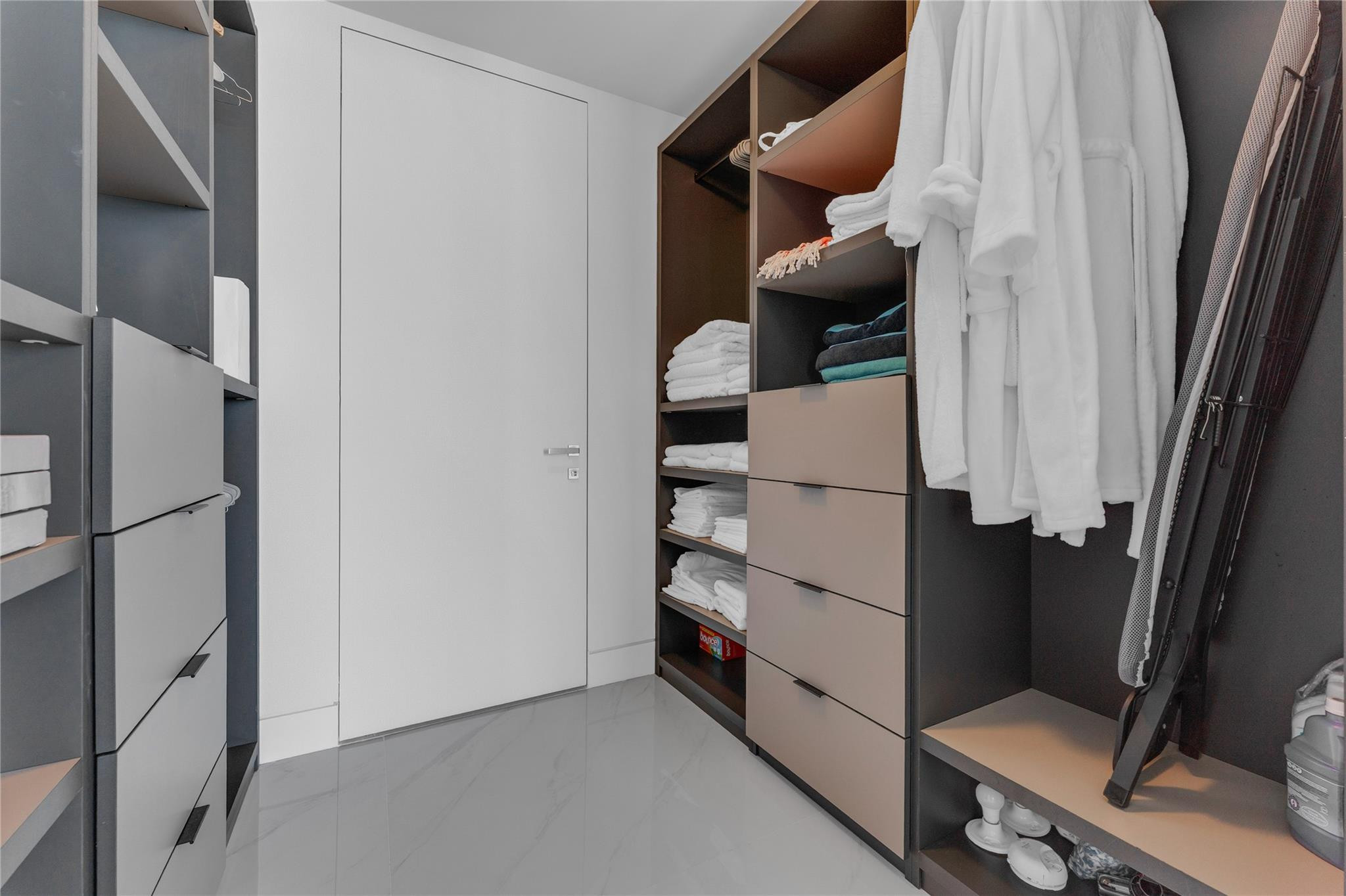 Armani Casa - Residential