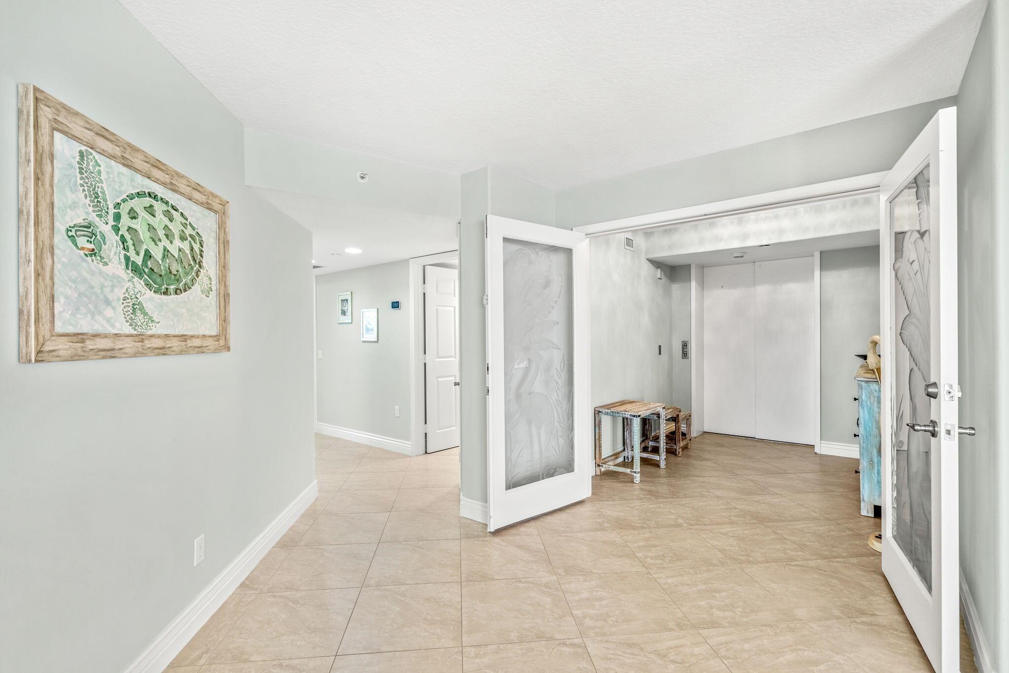4400 N Highway A1a 5s, Hutchinson Island, FL, 34949/$1,197,000 4 4400 N Highway A1a 5s