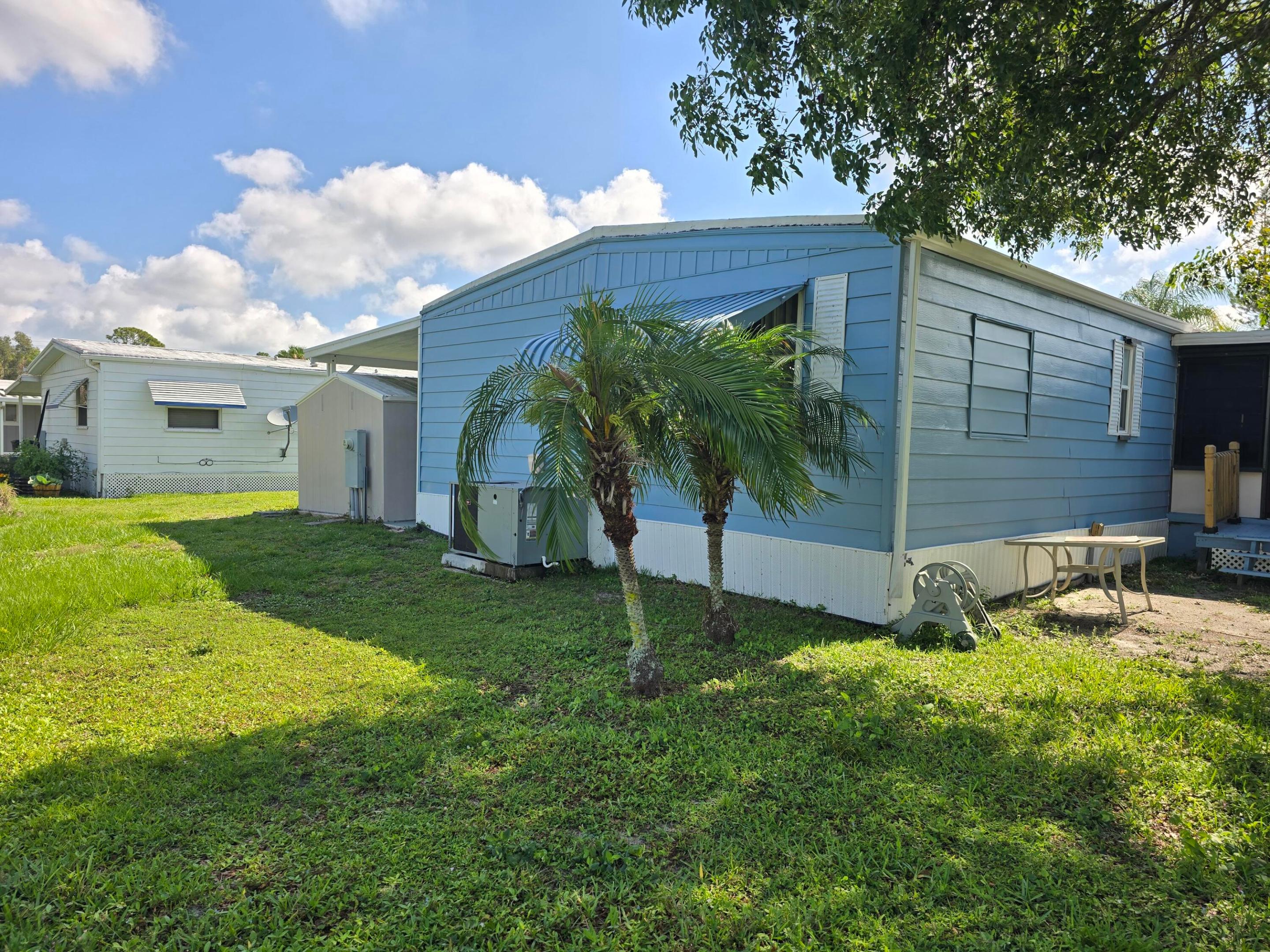 spanish lakes 1 - Residential