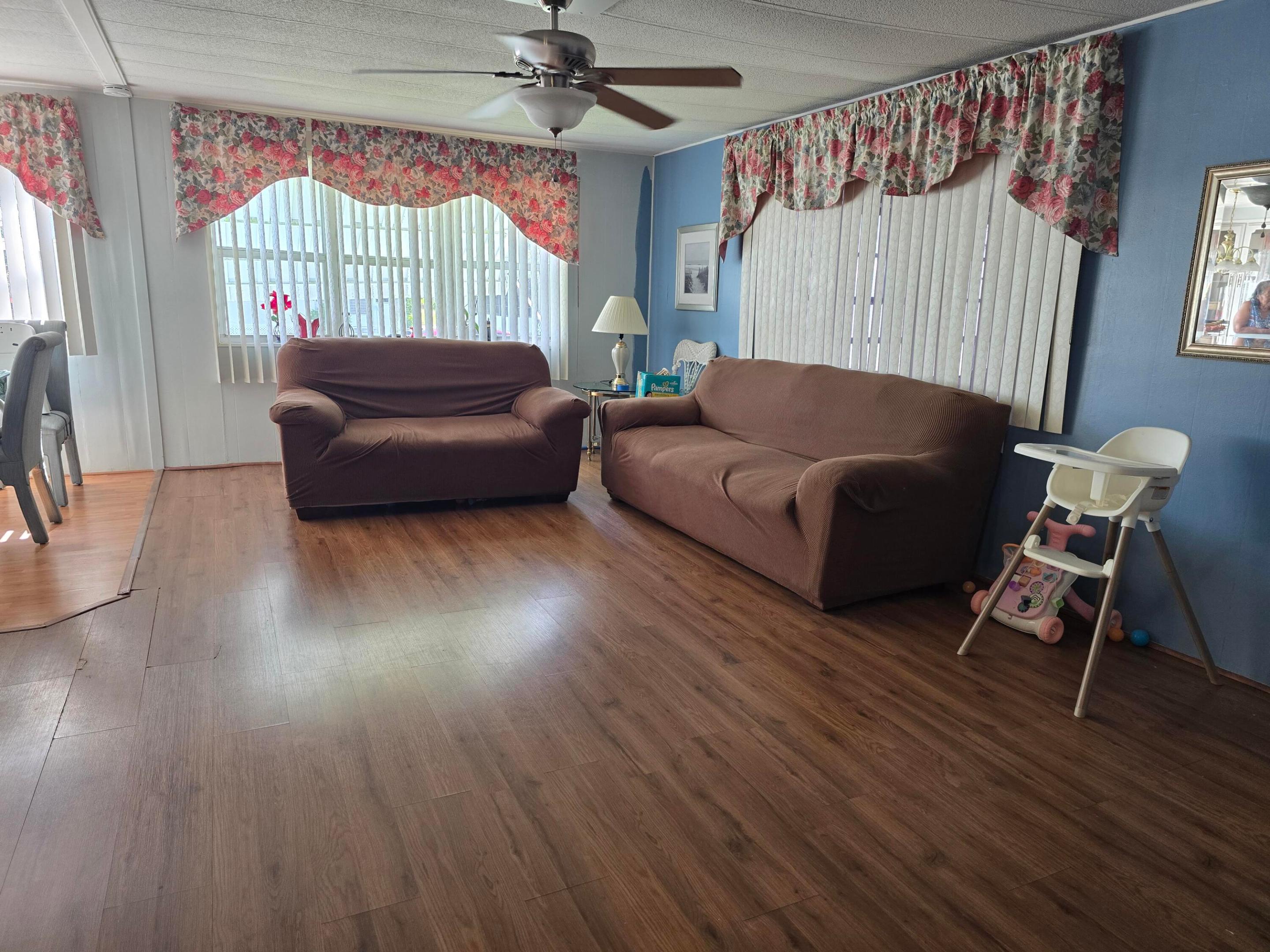 spanish lakes 1 - Residential
