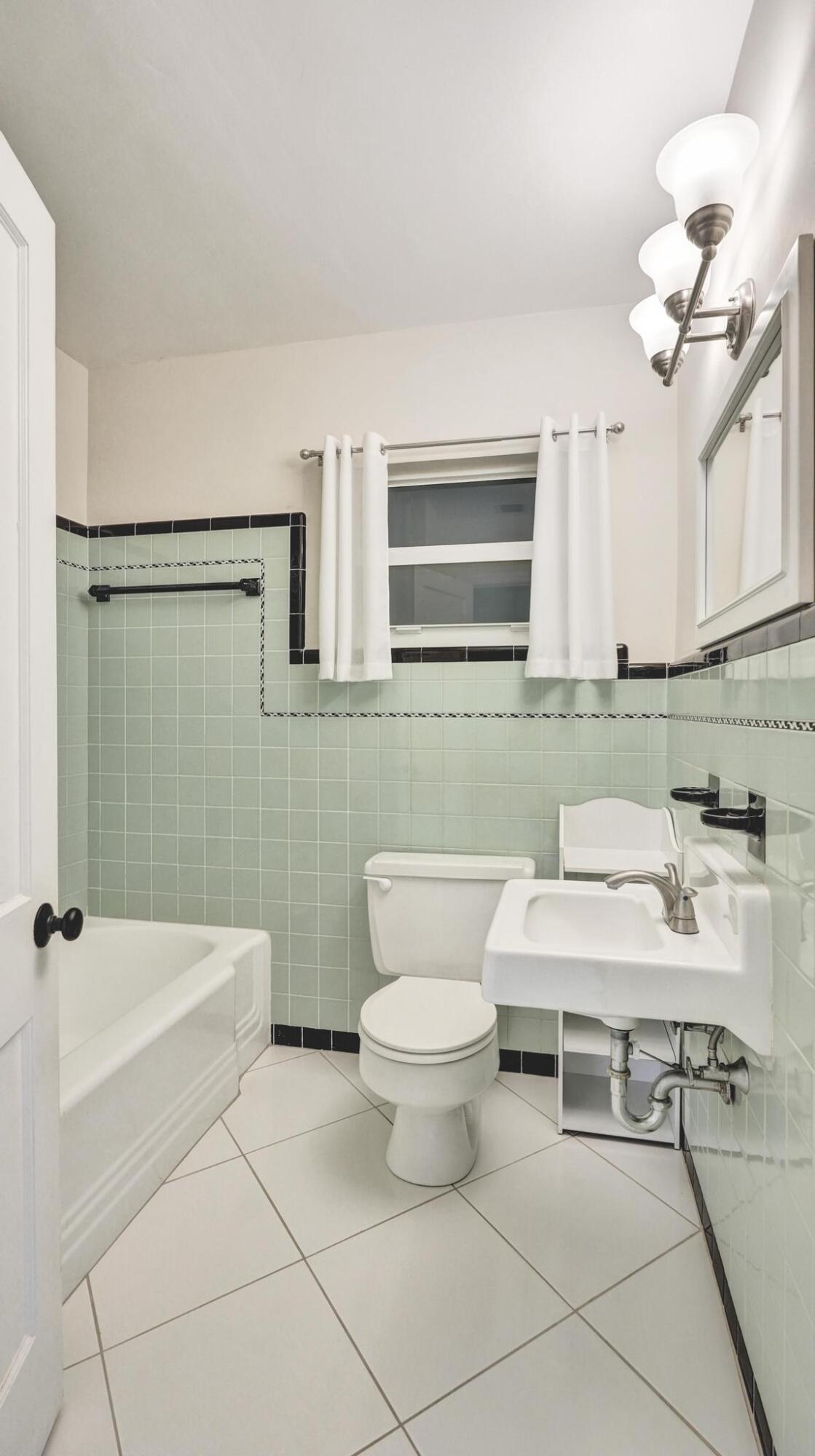 Lakeside Point Add - Residential Lease