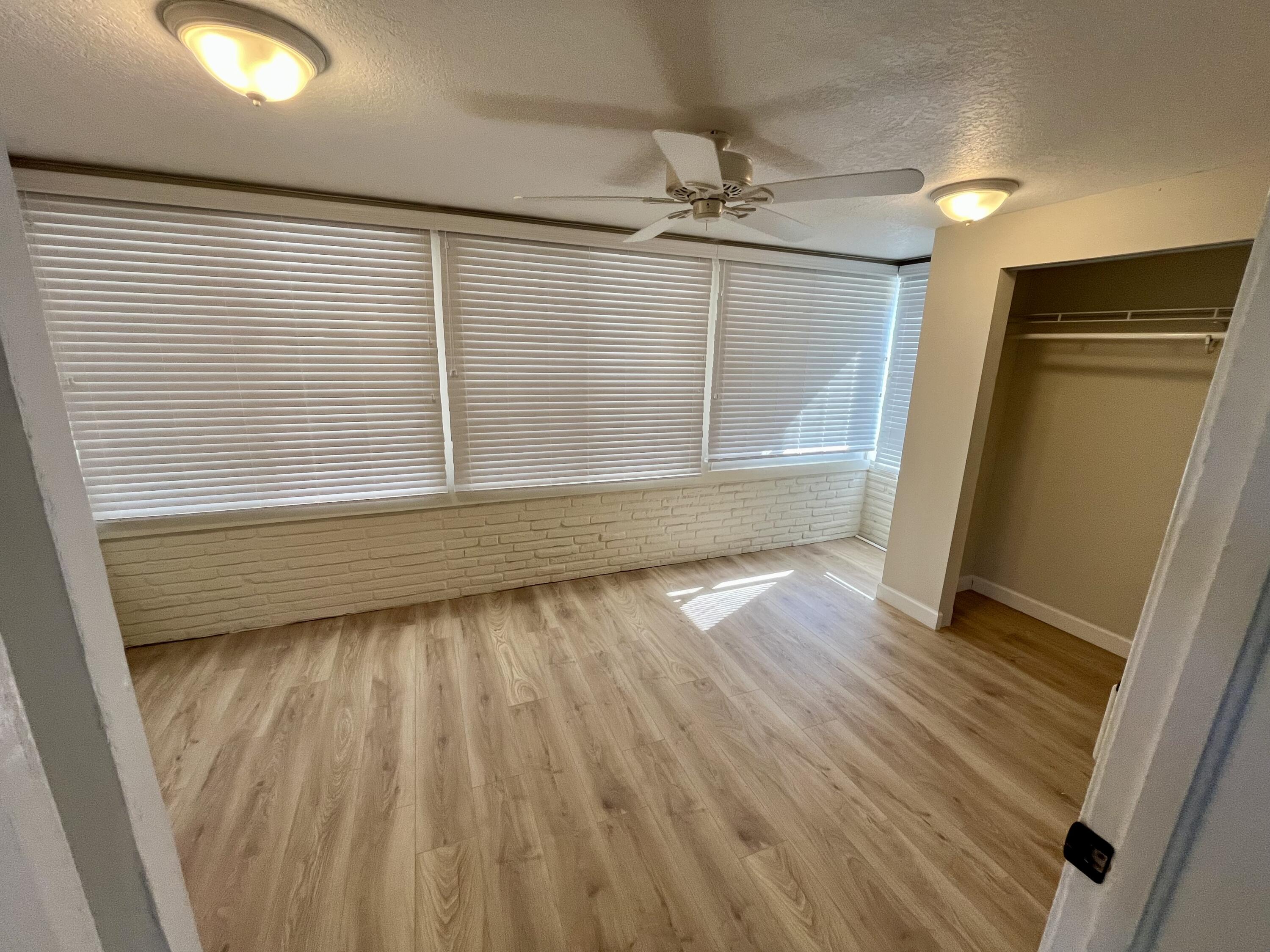 Lakeside Point Add - Residential Lease