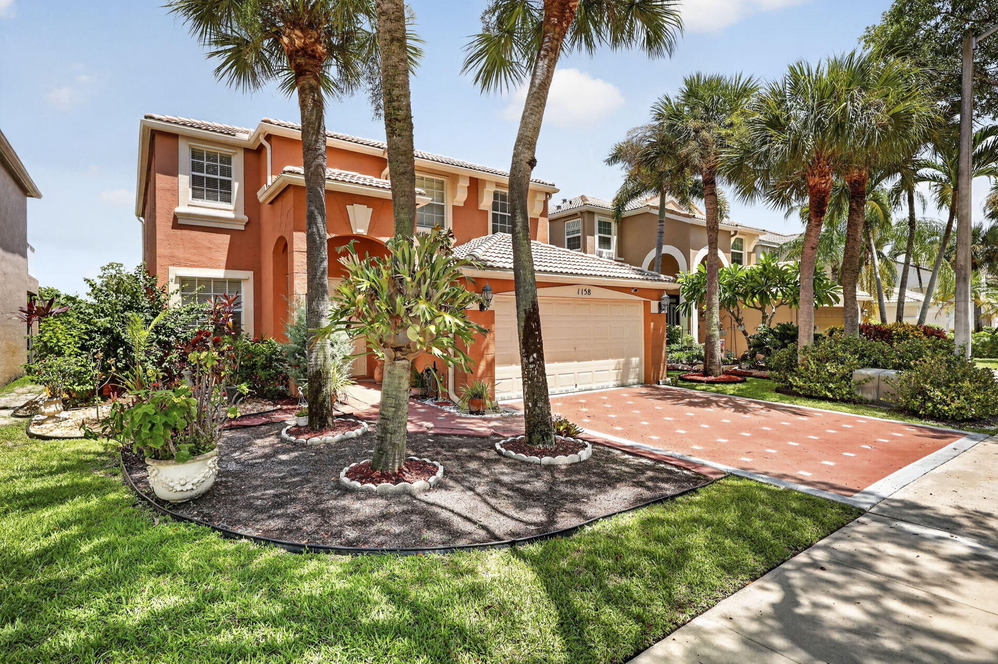 1158 OAKWATER Drive