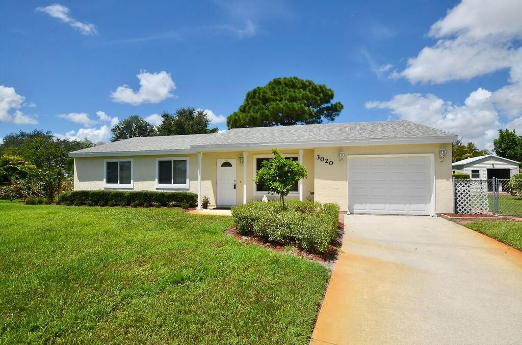 Photo of 3020 SW Longleaf Court Ct, Port Saint Lucie, FL 34953 (MLS # R10827008)