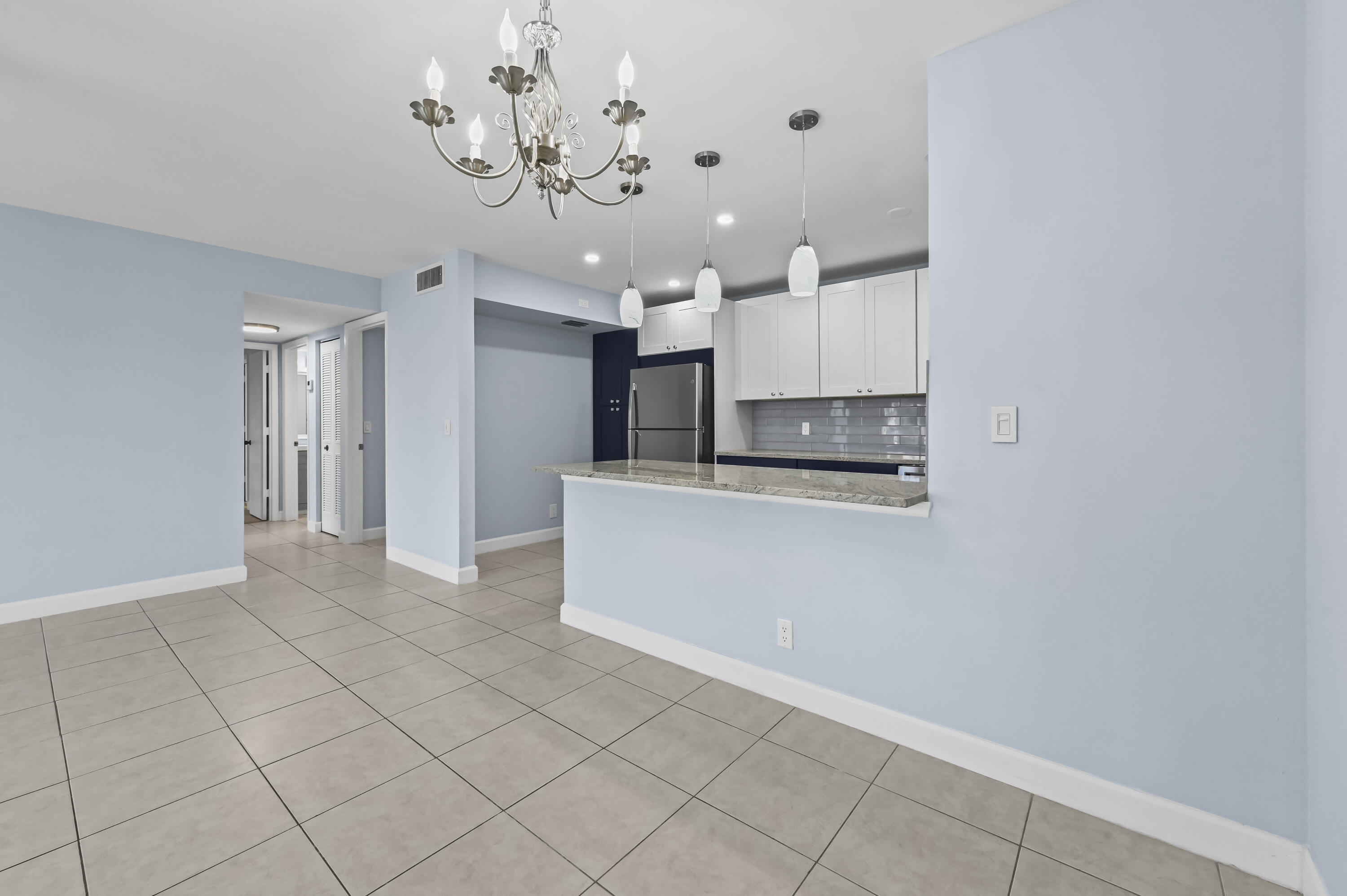 PALM CLUB VILLAGE CONDO - Residential