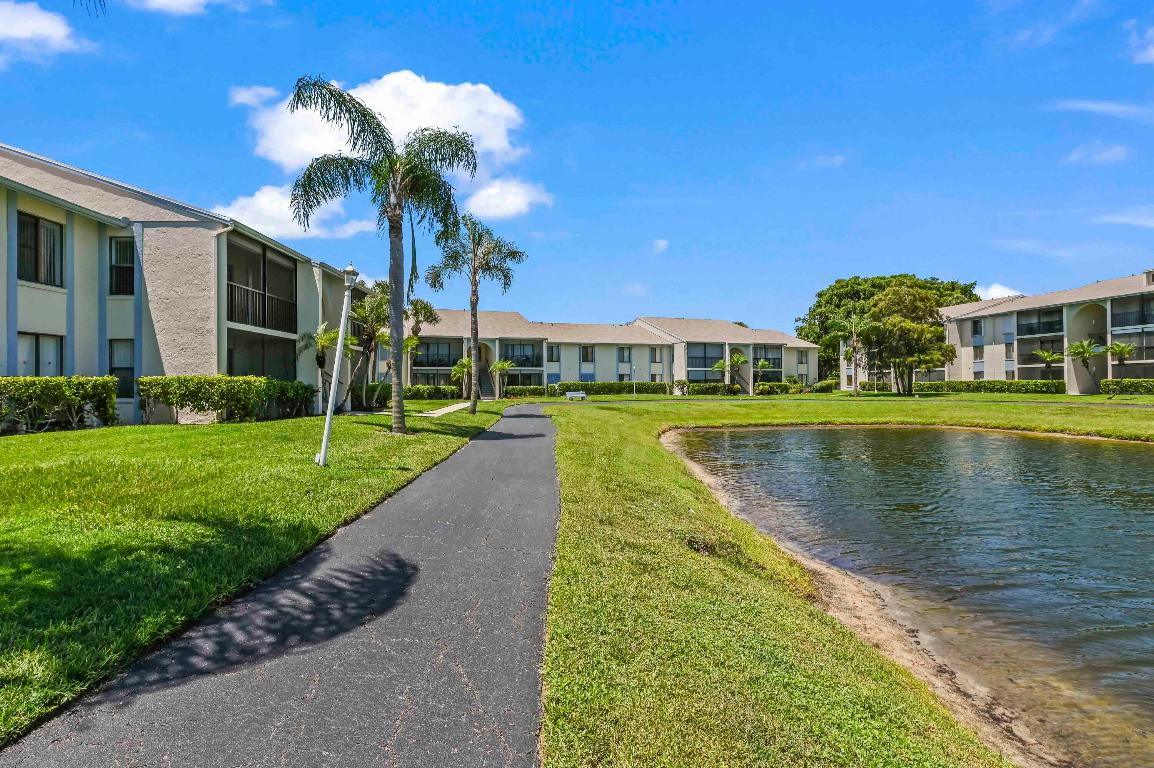 PALM CLUB VILLAGE CONDO - Residential