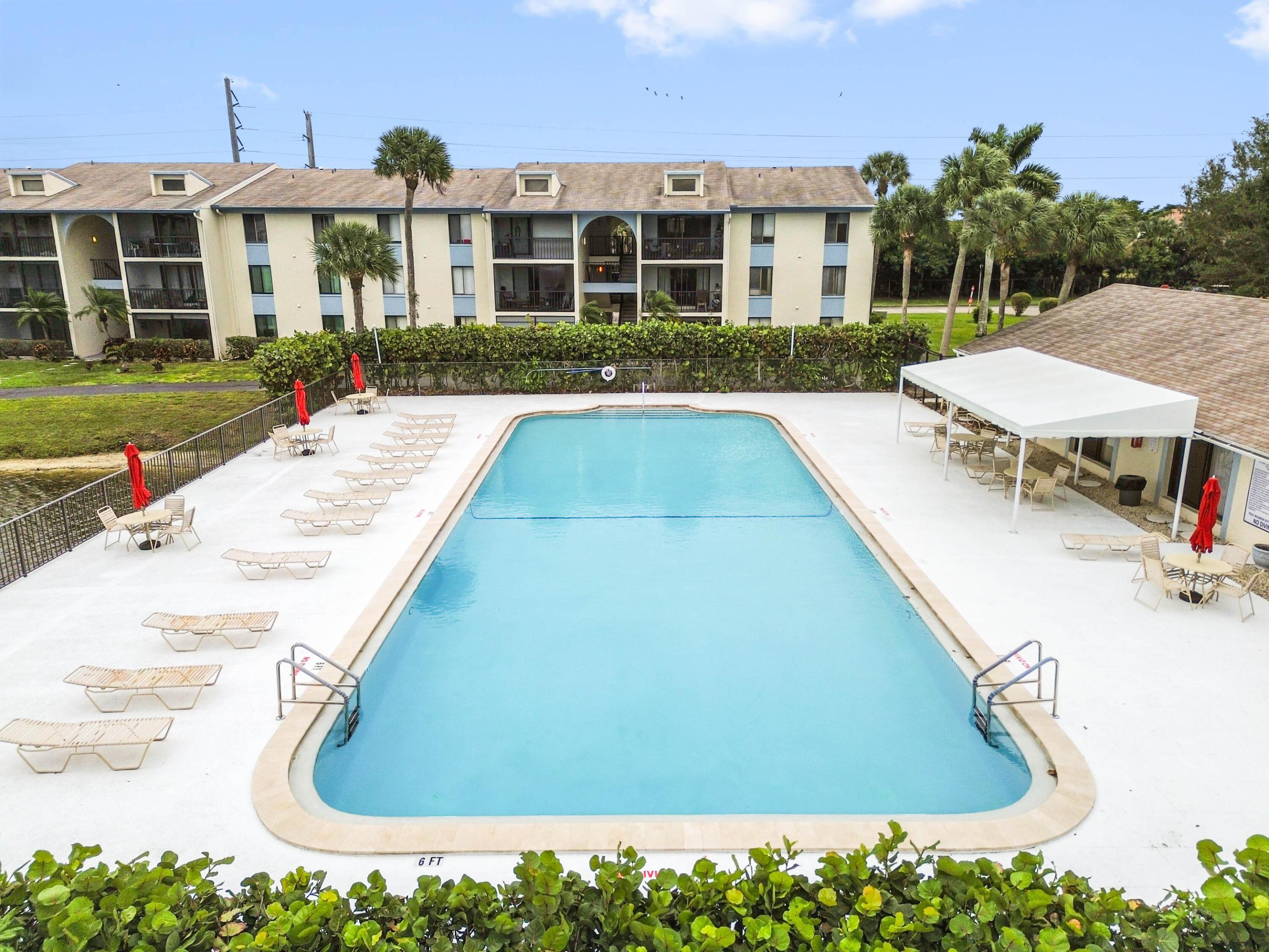 PALM CLUB VILLAGE CONDO - Residential