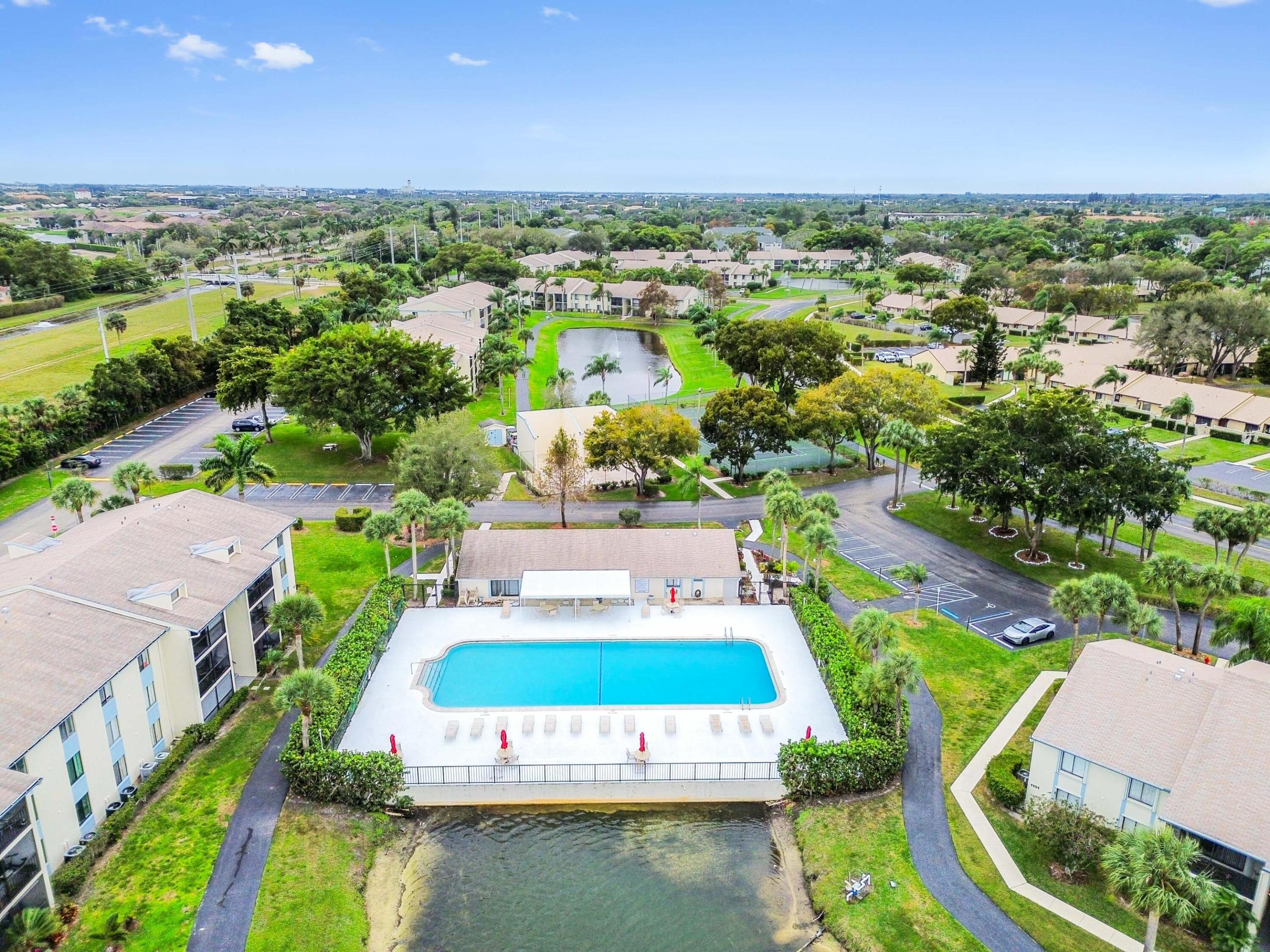 PALM CLUB VILLAGE CONDO - Residential