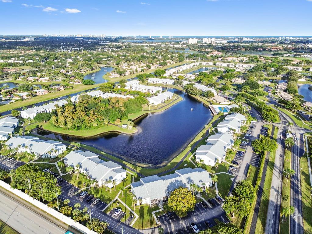 PALM CLUB VILLAGE CONDO - Residential