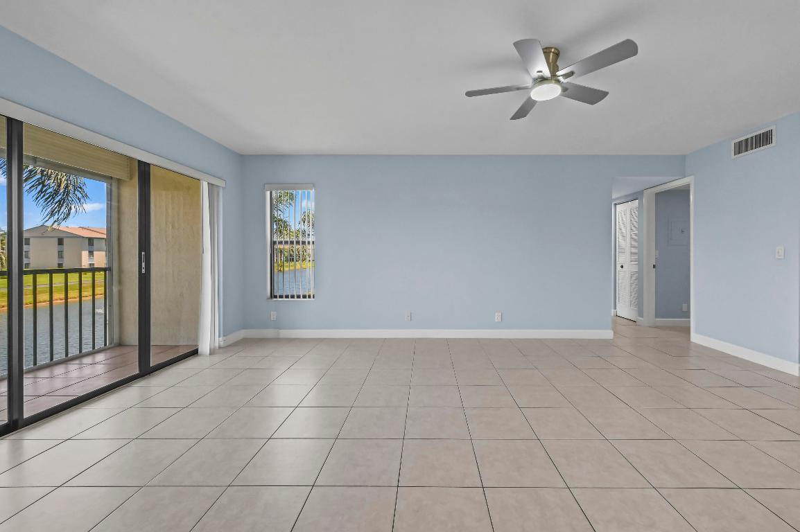 PALM CLUB VILLAGE CONDO - Residential