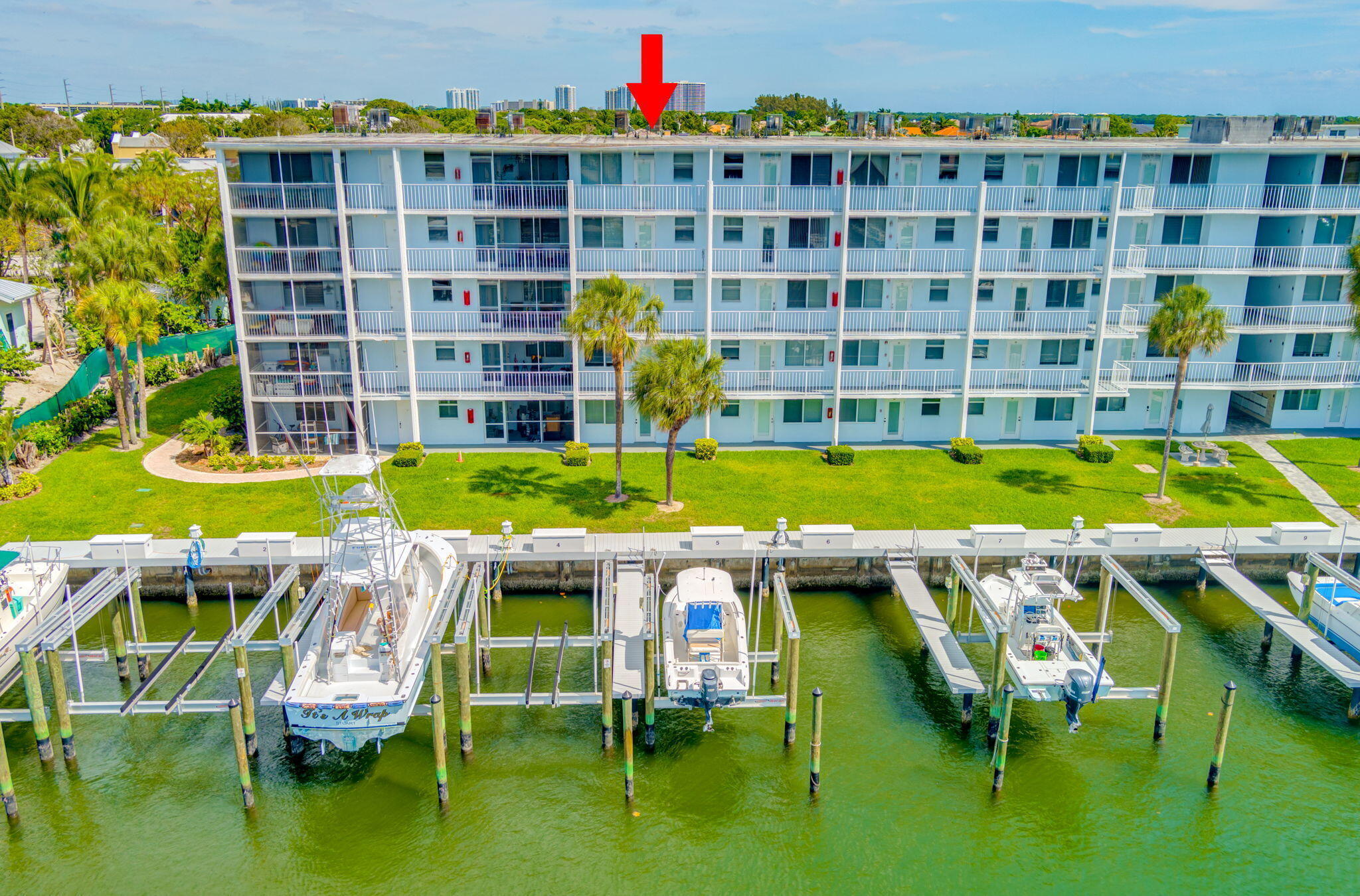 108 Paradise Harbour Boulevard 512