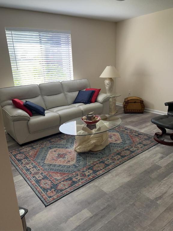 5403 SE Miles Grant Road 108