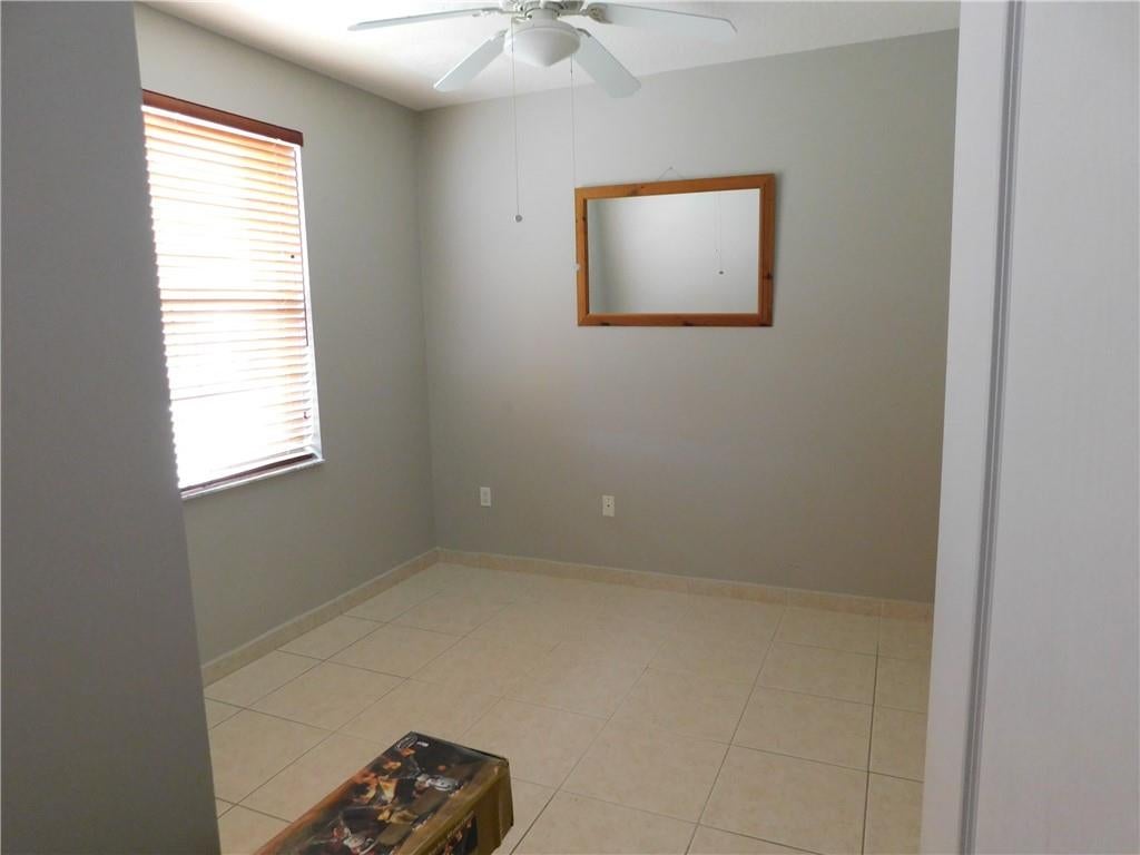 Pod 6 At Monarch Lakes 16 - Residential